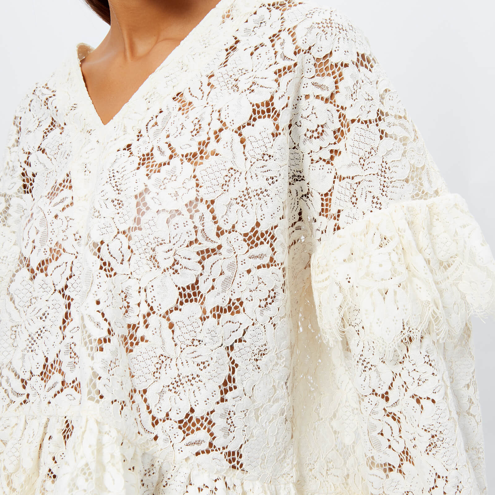 Ganni Women s Jerome Lace Top Egret Coggles
