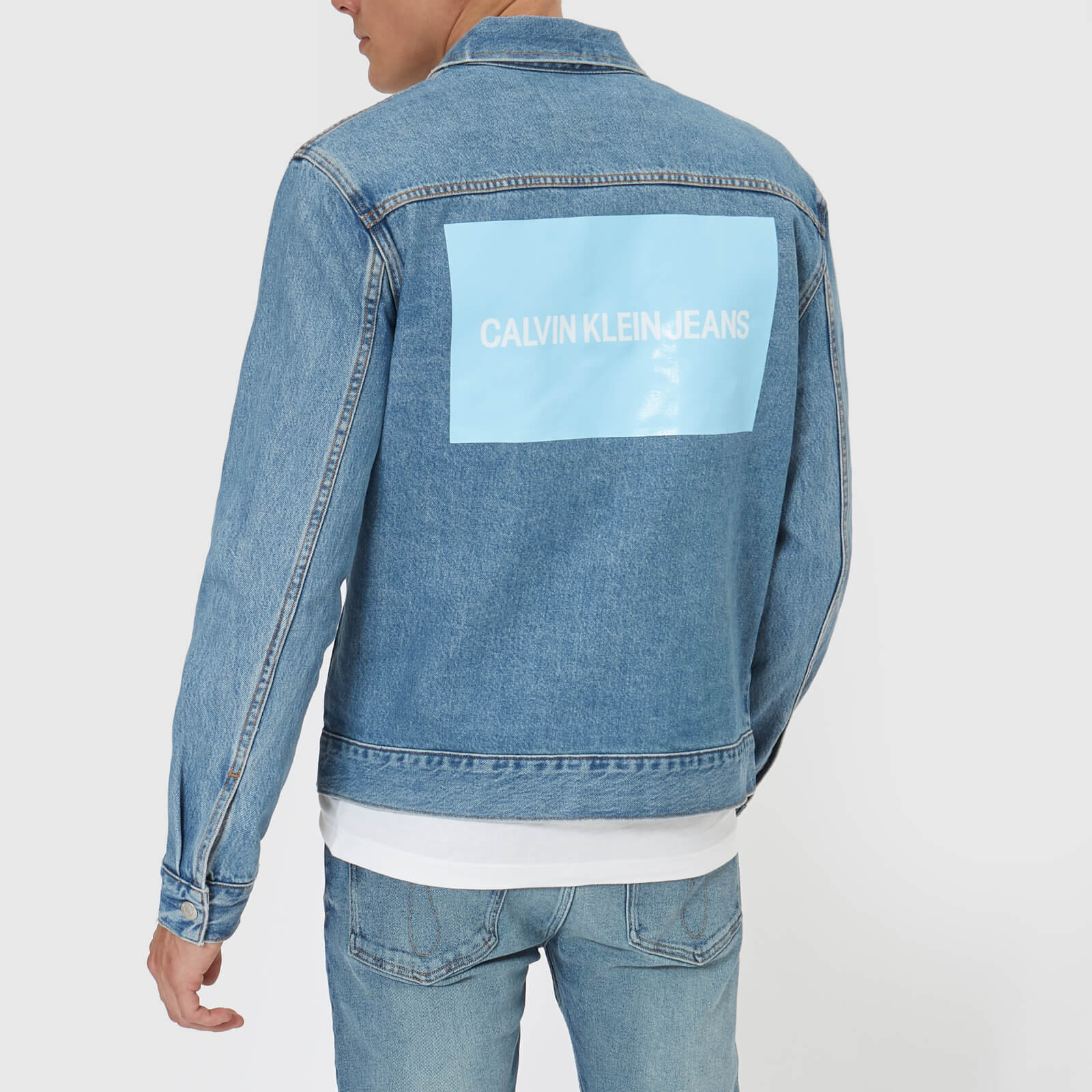 Calvin Klein Jeans Men s Modern Classic Trucker Jacket Lyon Blue