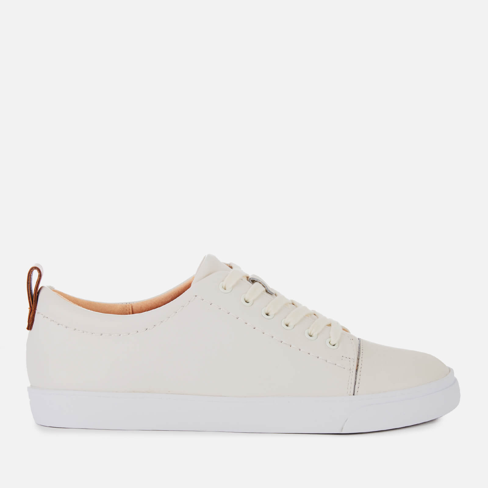 White trainers clarks deals