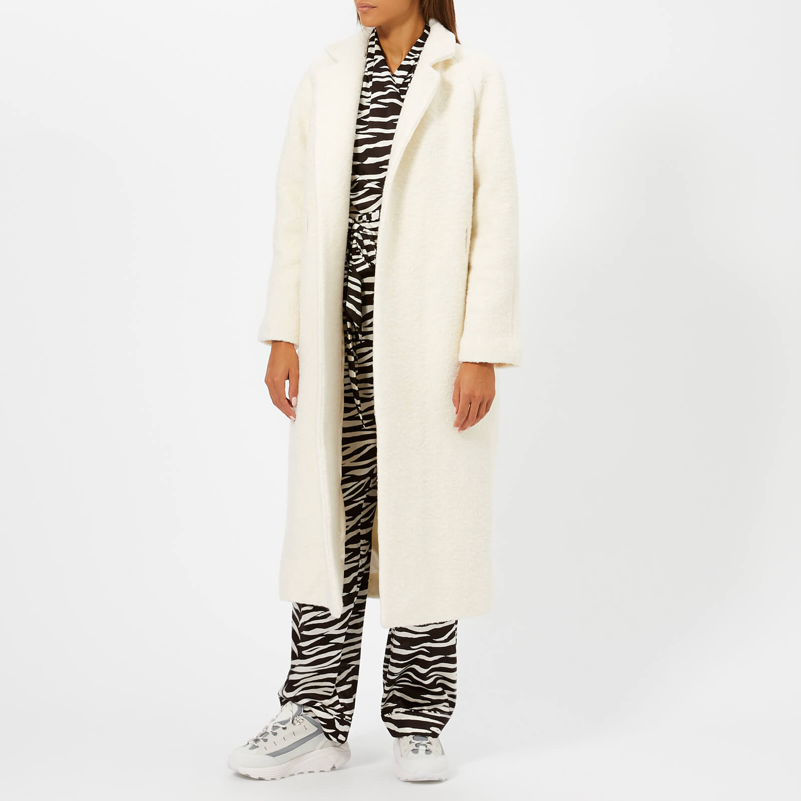 Ganni Women s Fenn Coat Egret Coggles