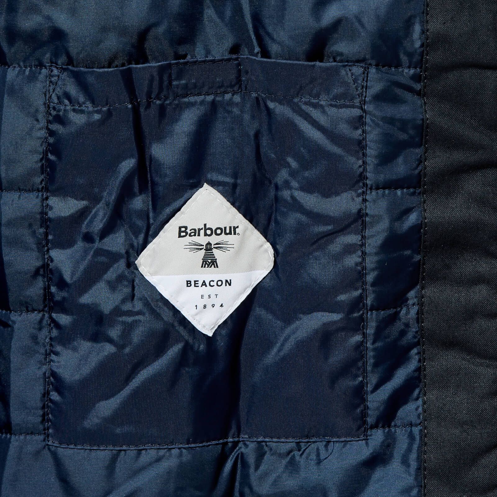 Barbour Men s Beacon Aira Wax Jacket Navy Coggles