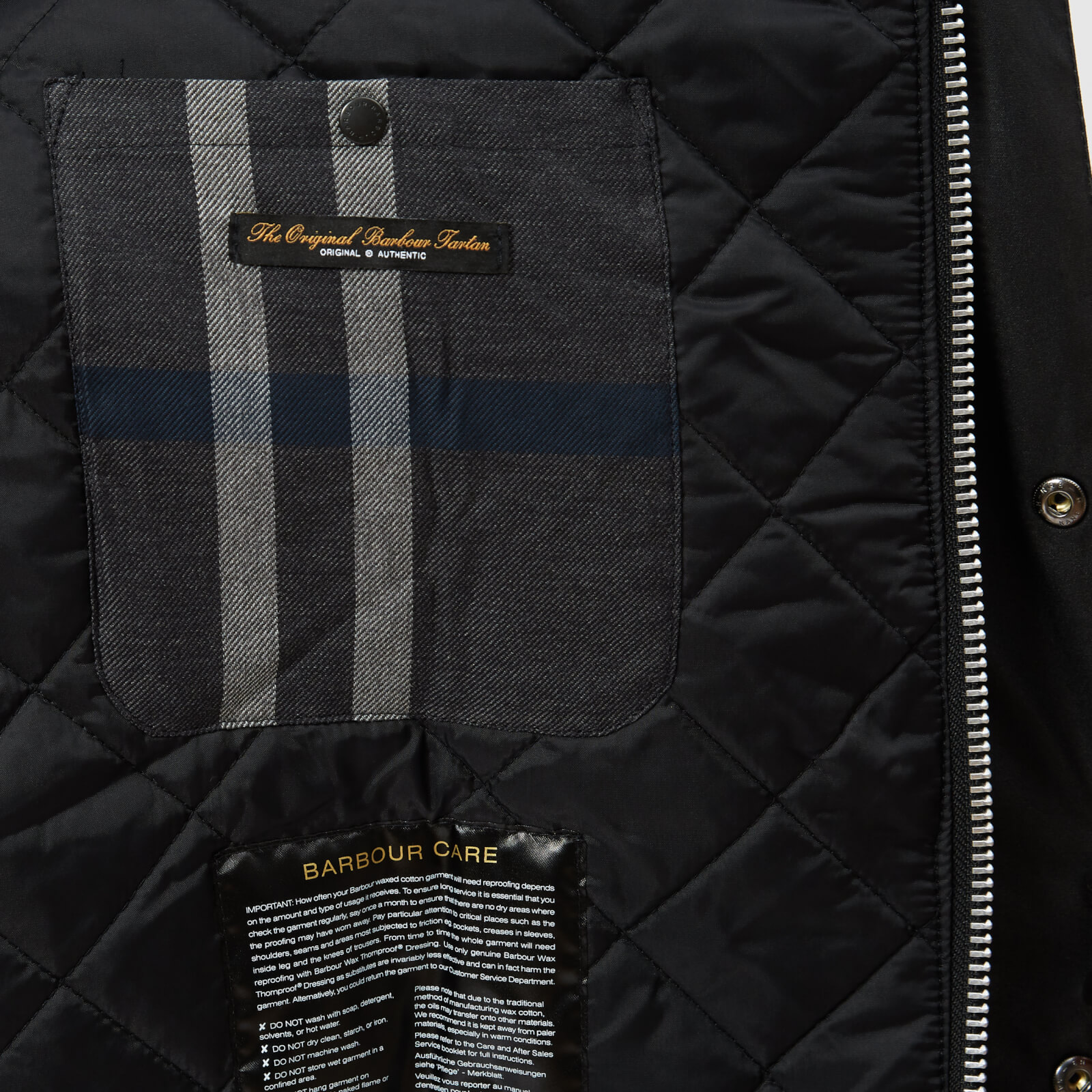 Barbour Men s Strathyre Wax Jacket Black Coggles