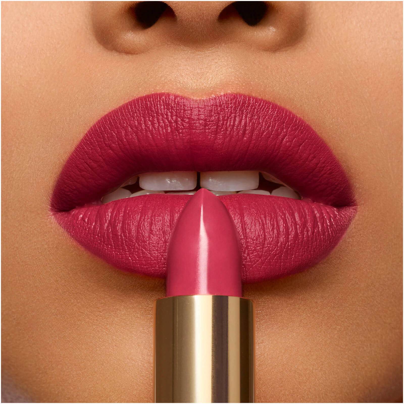 Yves Saint Laurent Rouge Pur Couture Lipstick SPF15 Various Shades LOOKFANTASTIC