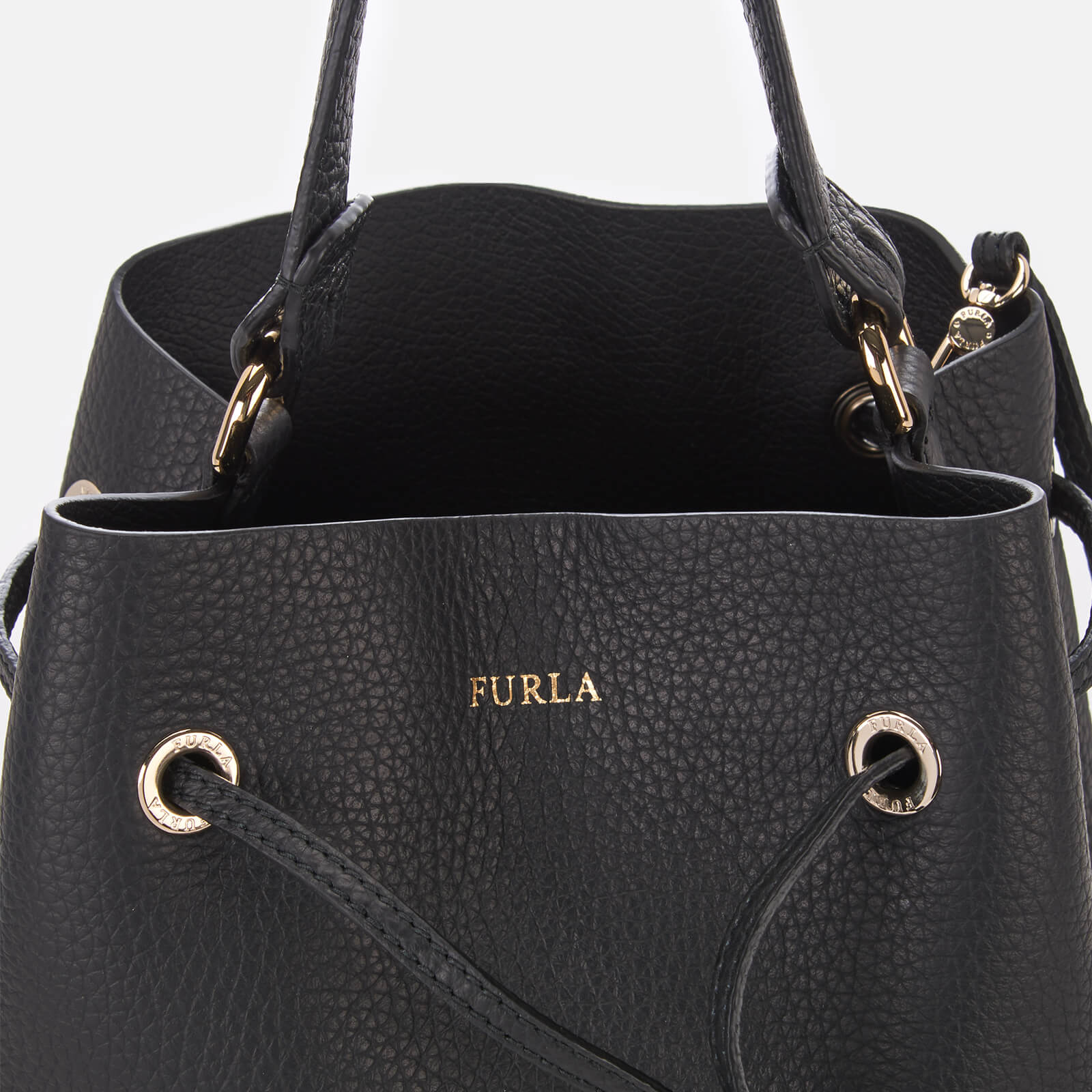 値下げ不可 FURLA ドローストリングバッグ STACY Mサイズ ブラック