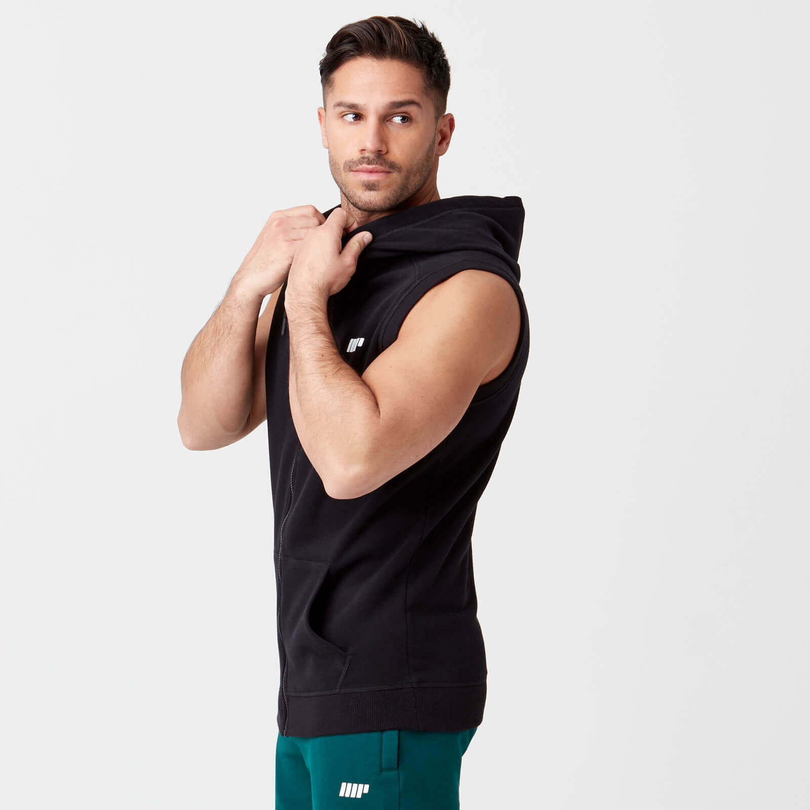 Men s Tru Fit Sleevelss Hoodie Black MYPROTEIN
