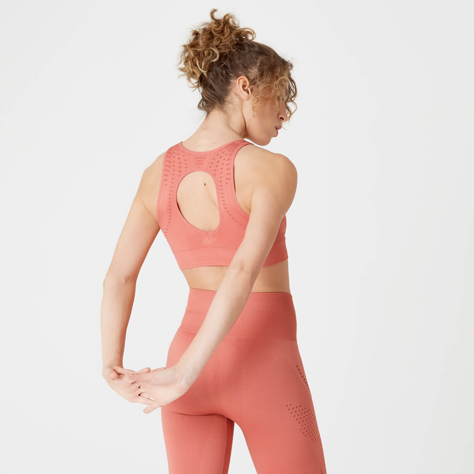 Shape Seamless 無縫系列 女士 Ultra 運動內衣 – 橘紅色 - XS
