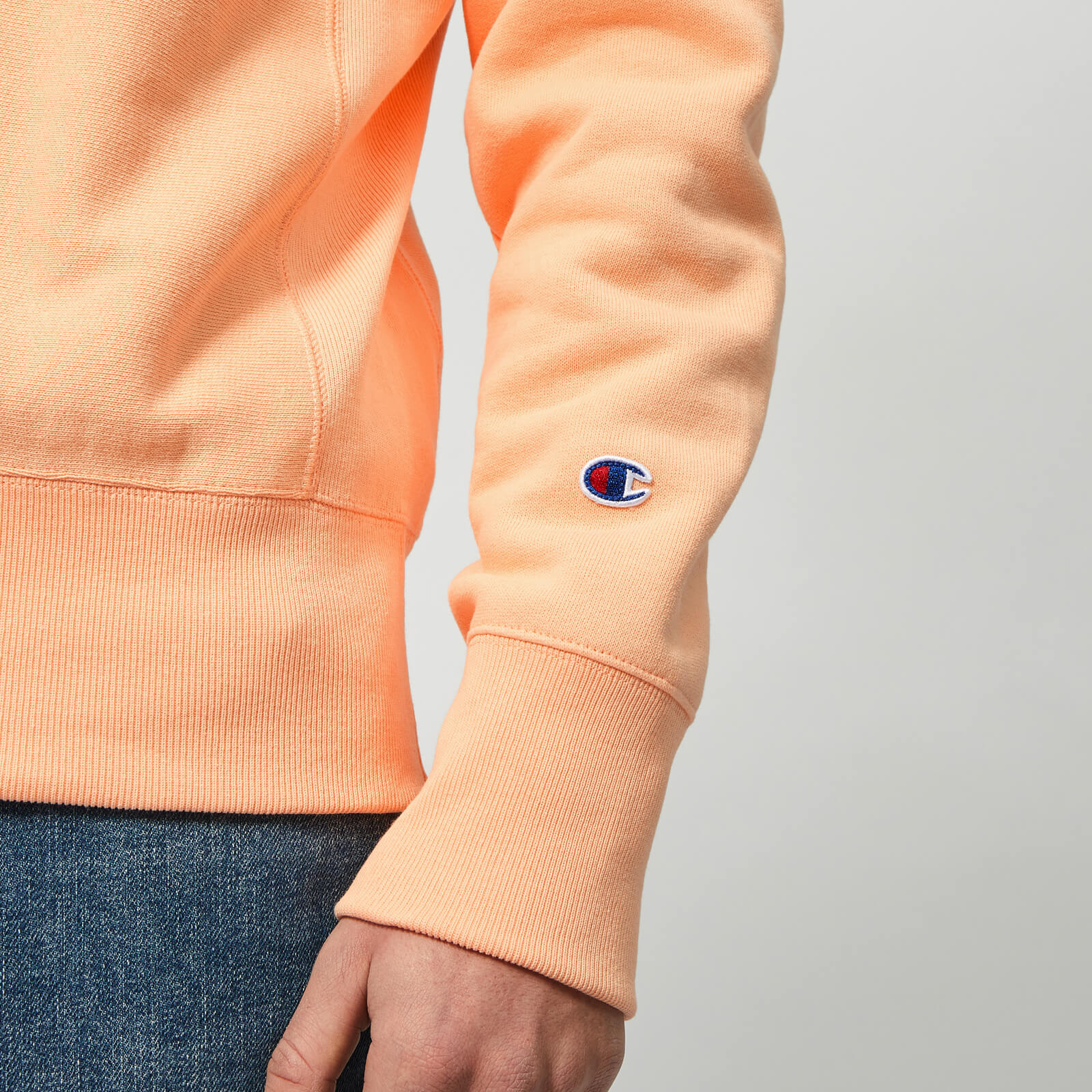 Champion sweater peach girl clearance