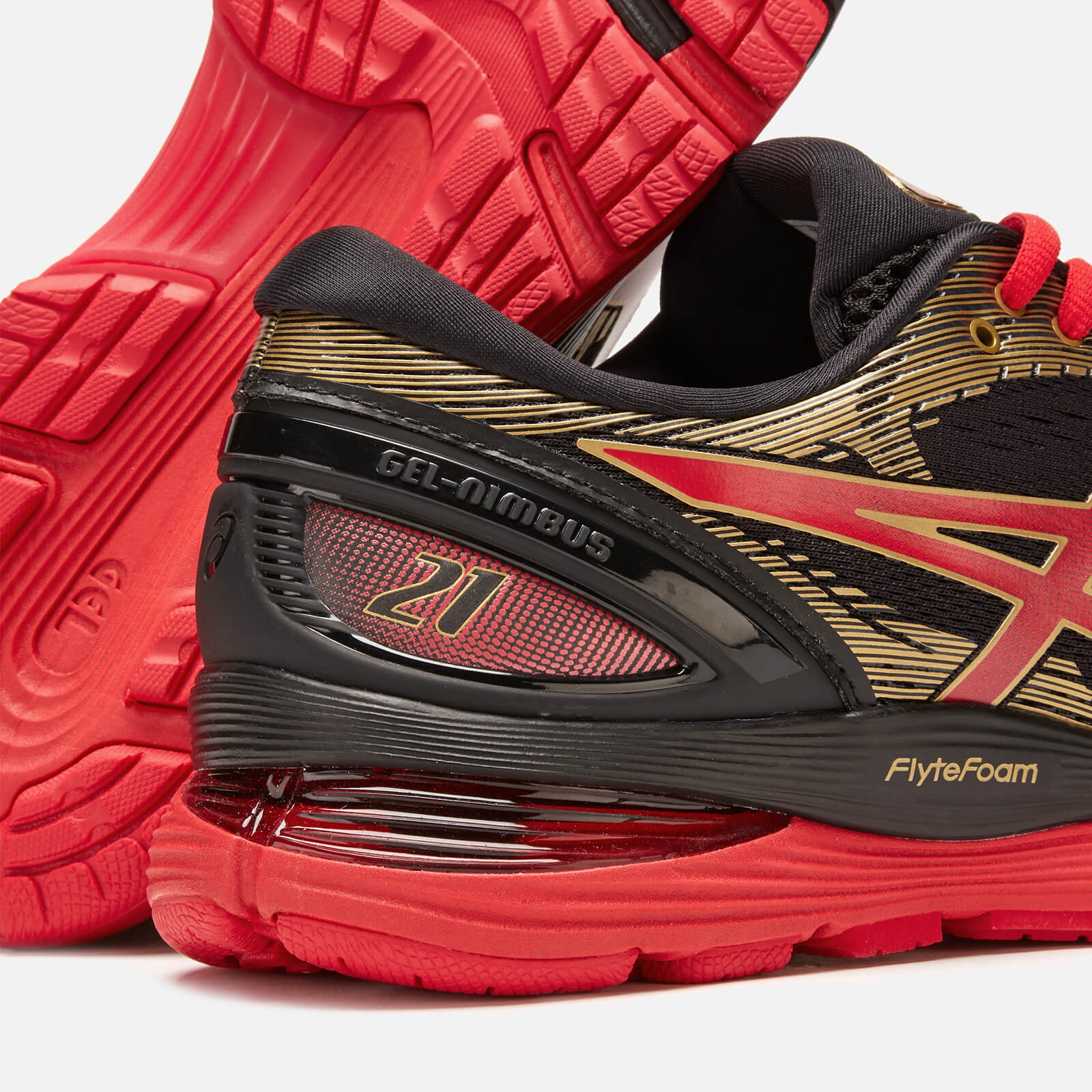 Asics Men s Running Gel Nimbus 21 Trainers Black Classic Red Coggles