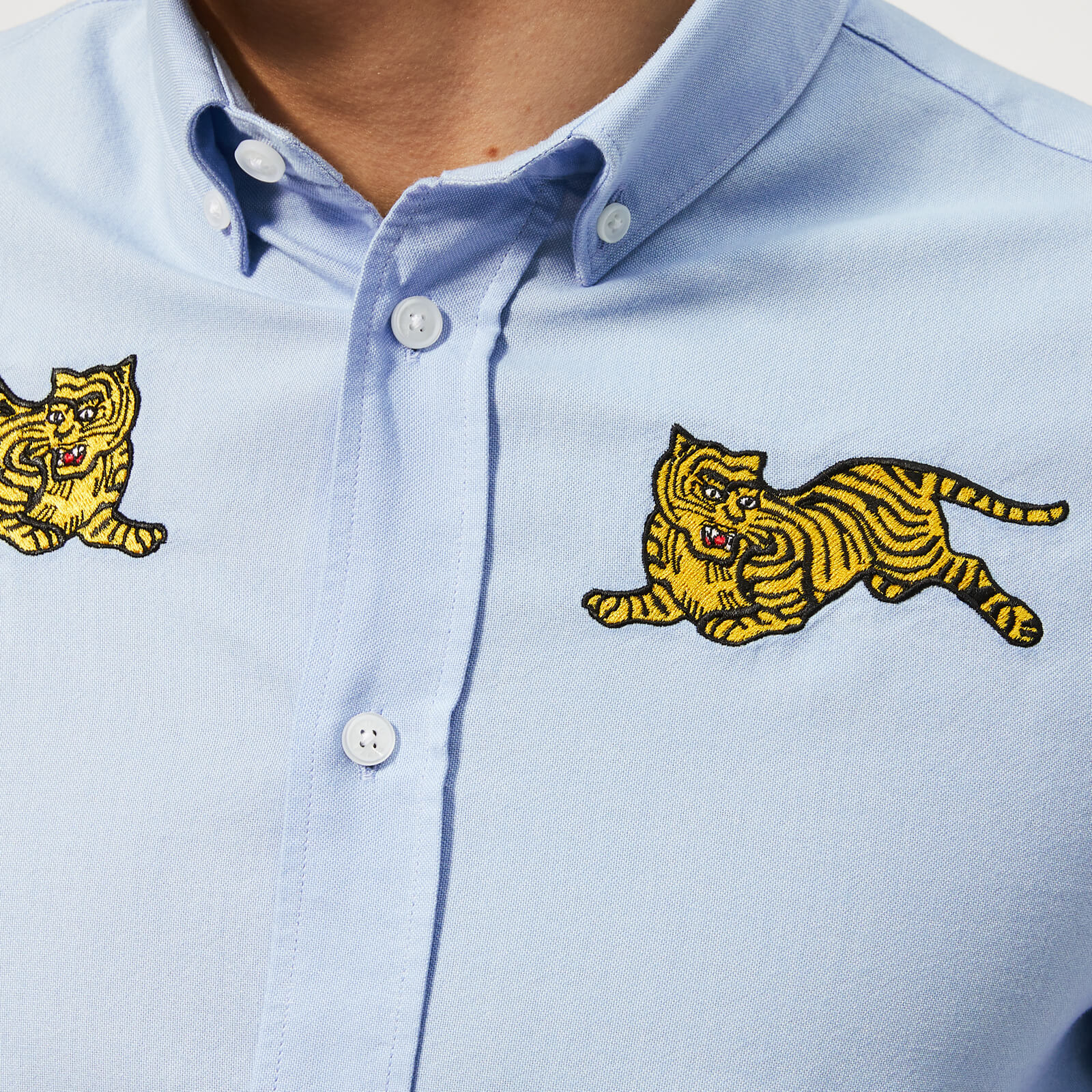 KENZO Men s Jumping Tiger Oxford Shirt Light Blue Coggles