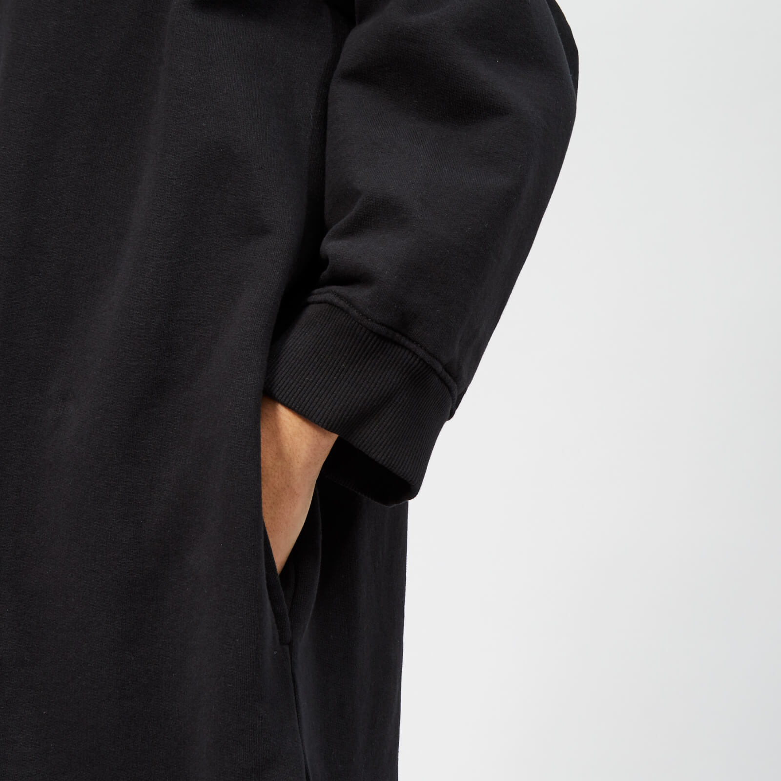 オールインワン・サロペット Mm6 By Maison Margiela Off-Shoulder Black Sweatshirt Dress Mm6 Maison Margiela Mm6 By Maison Margiela Off-shoulder