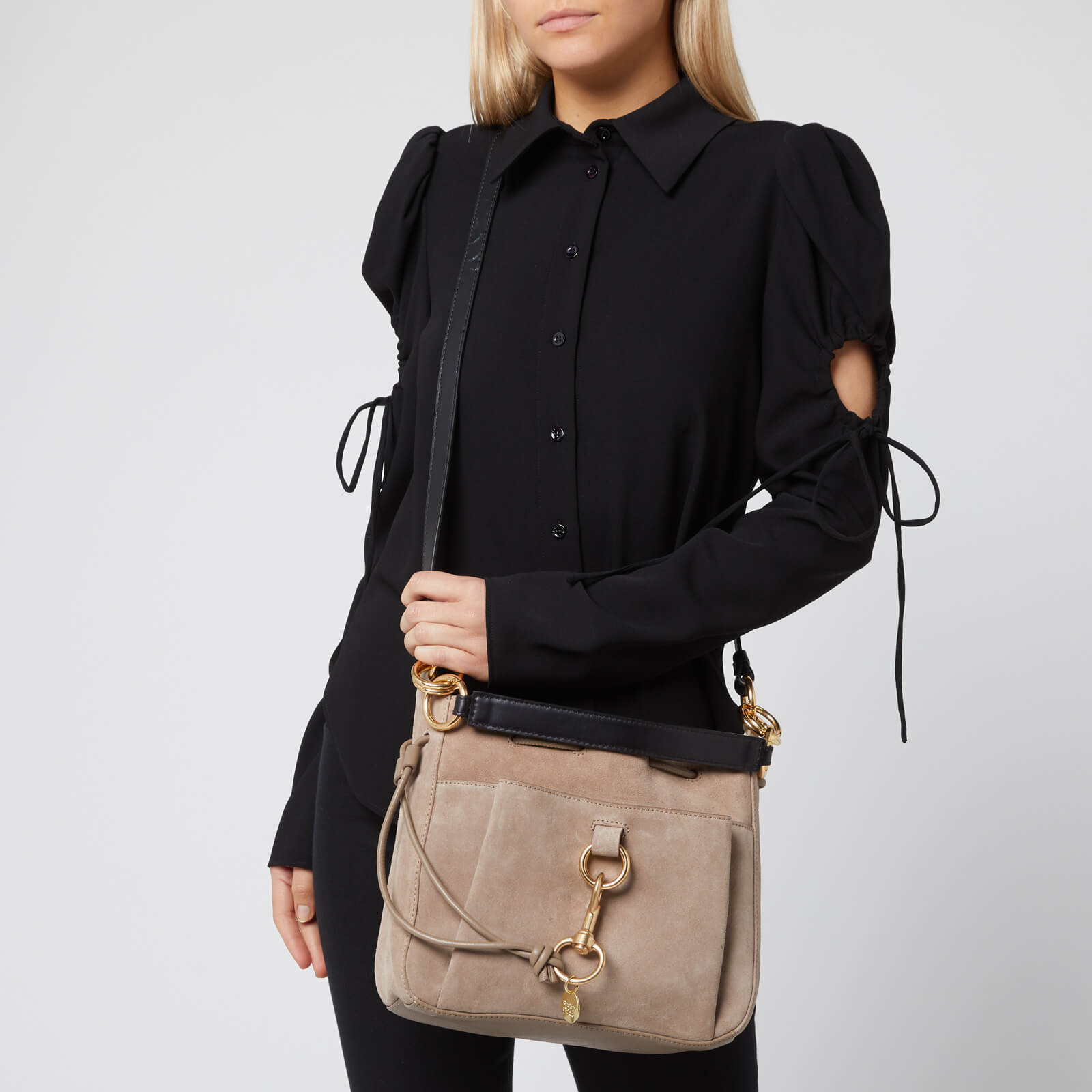 See by chloe medium tony bucket bag deals