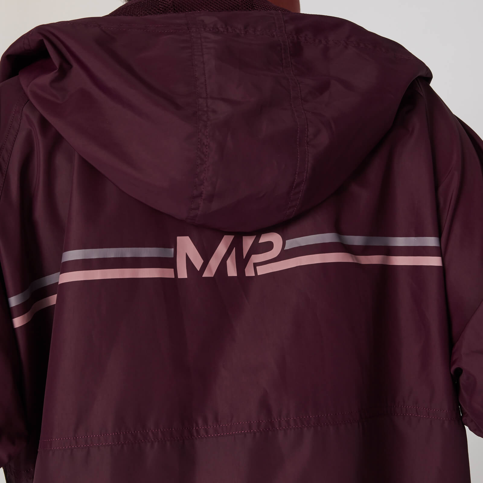 Buy Women's Racer Windbreaker Jacket Red MYPROTEIN™