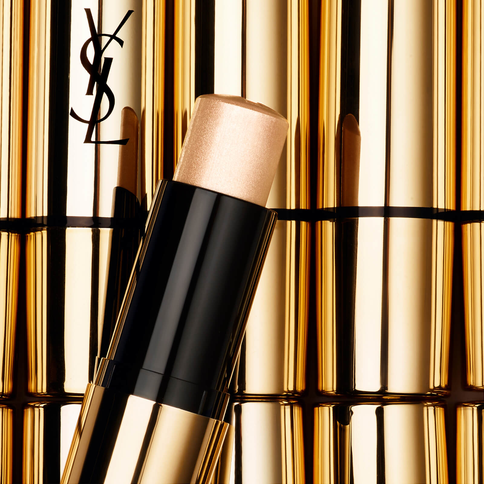 Yves Saint Laurent Touche Eclat Shimmer Stick Highlighter 9g Various Shades LOOKFANTASTIC