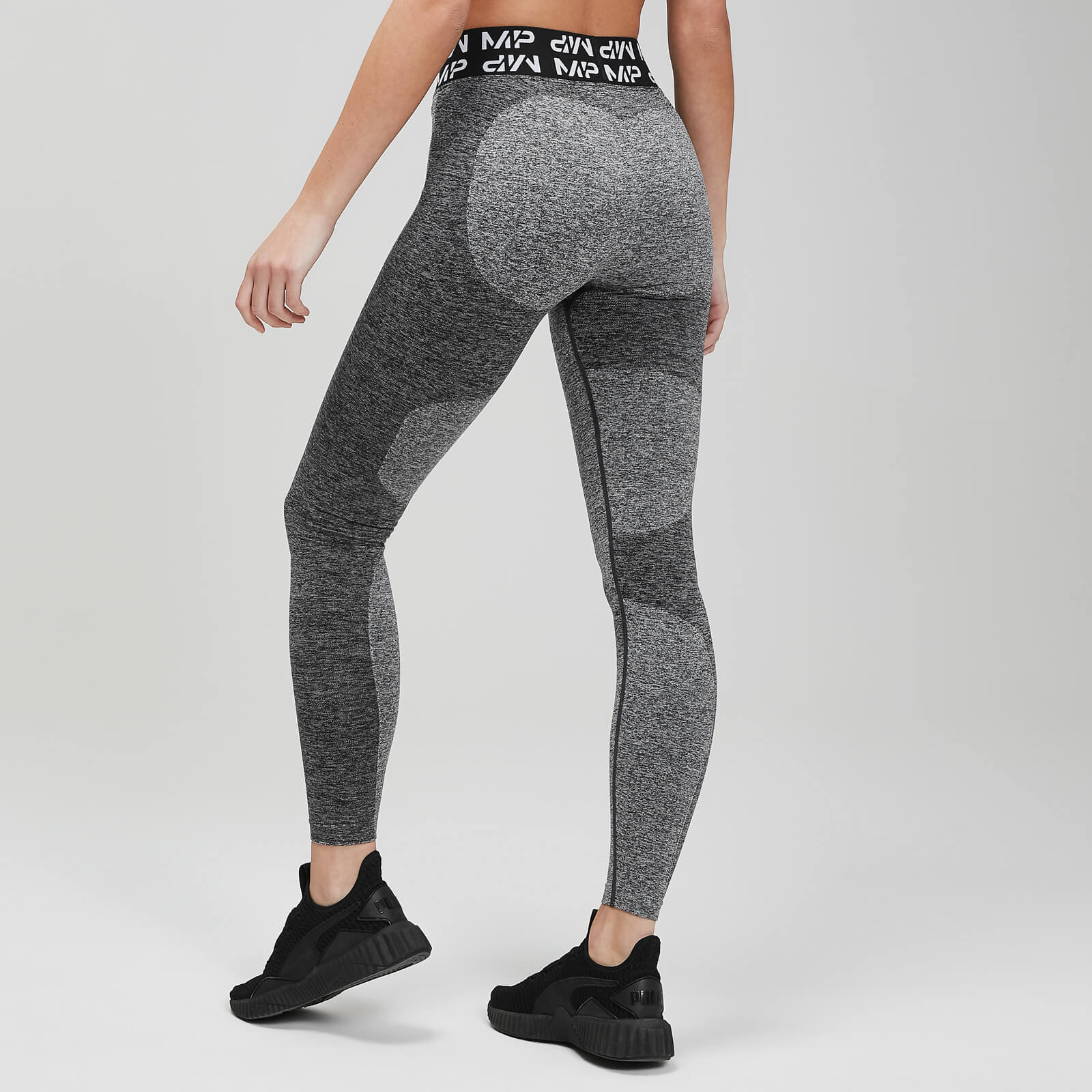 カーブ レギンス - グレーの通販｜マイプロテイン | Myprotein
