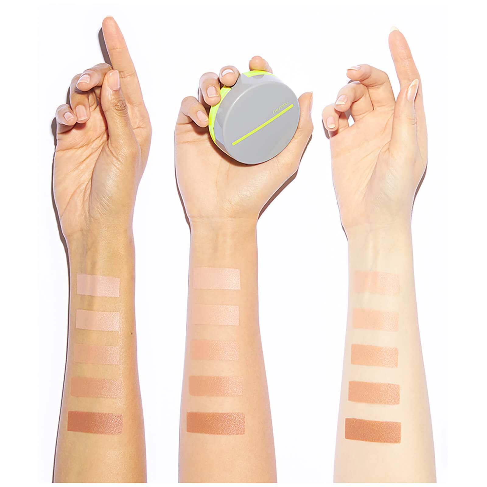 Shiseido Sports BB Compact - Very Dark | LOOKFANTASTIC