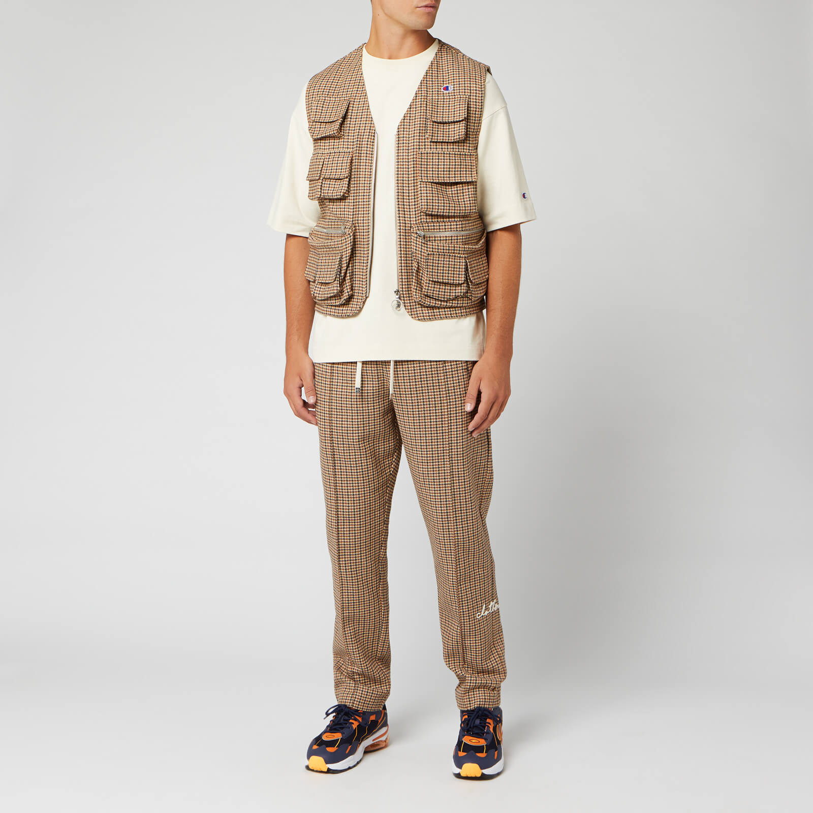 Champion utility vest clearance