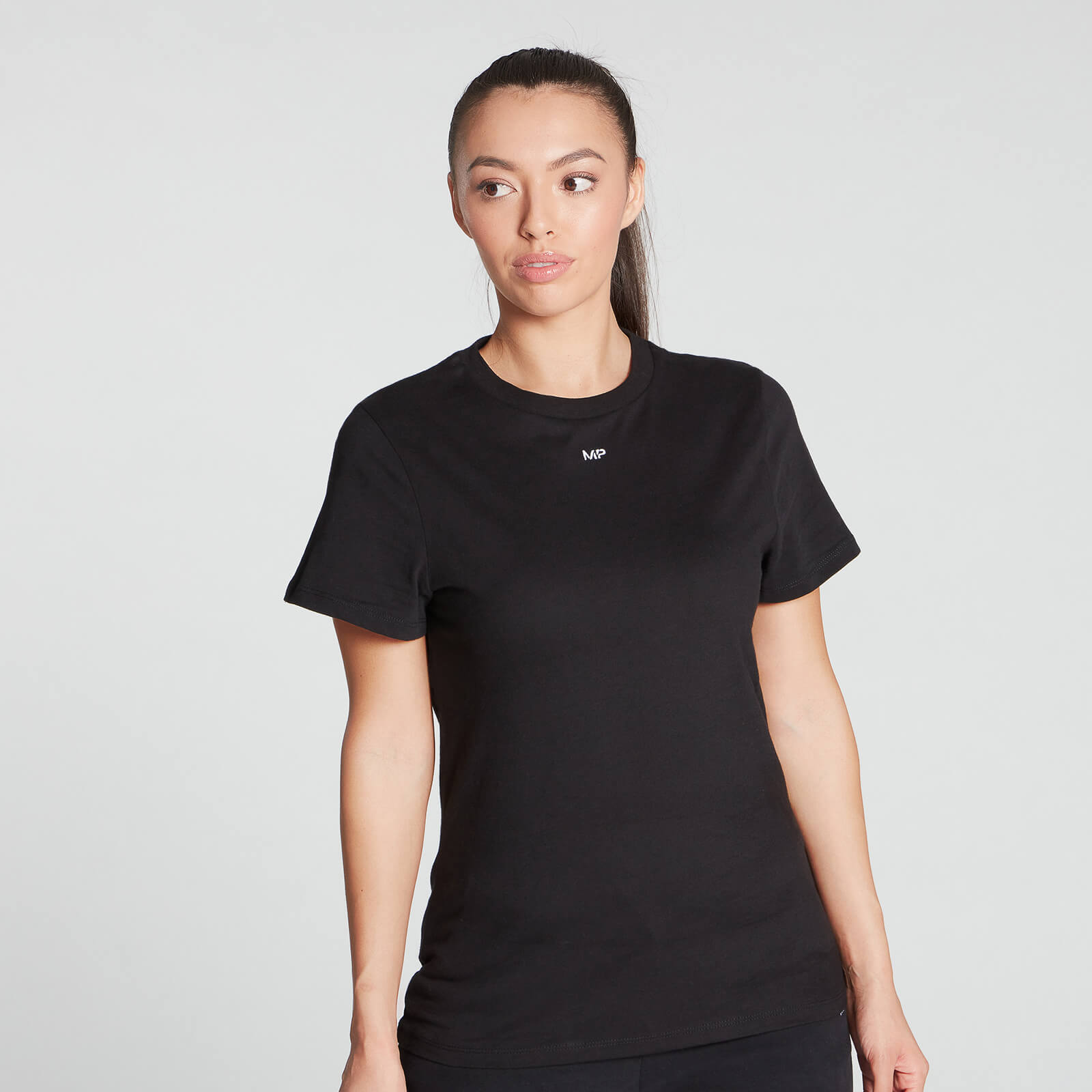 เสื้อยืดผู้หญิง MP Essentials (สีดำ) - XS