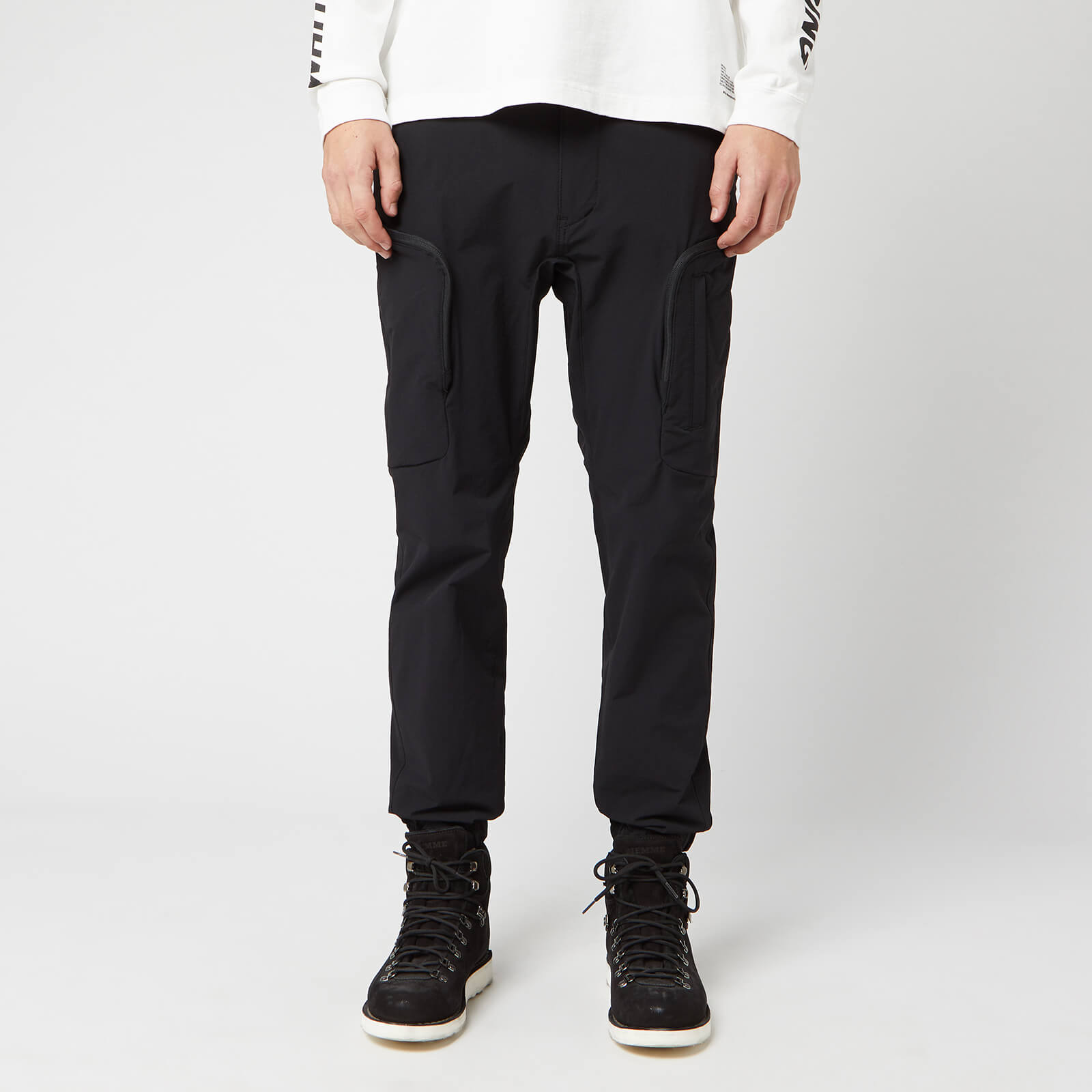 White mountaineering cargo pants outlet