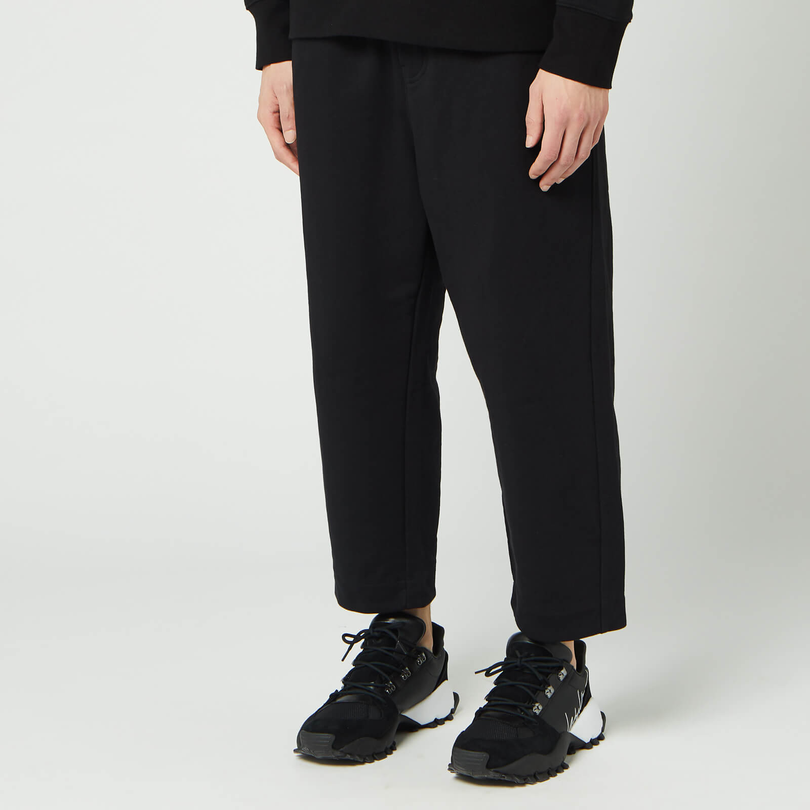Y3 cropped pants top