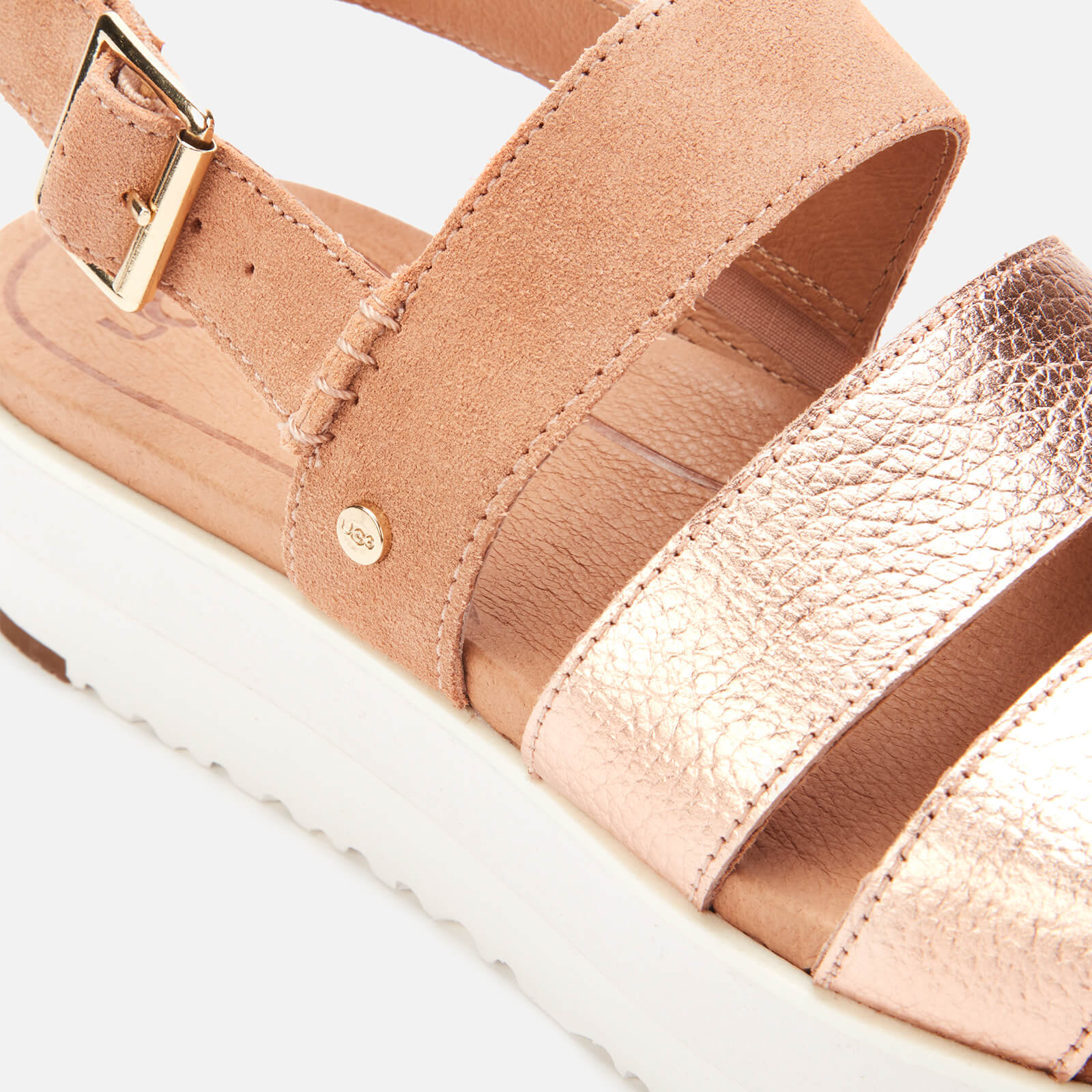 Ugg braelynn sandal white deals