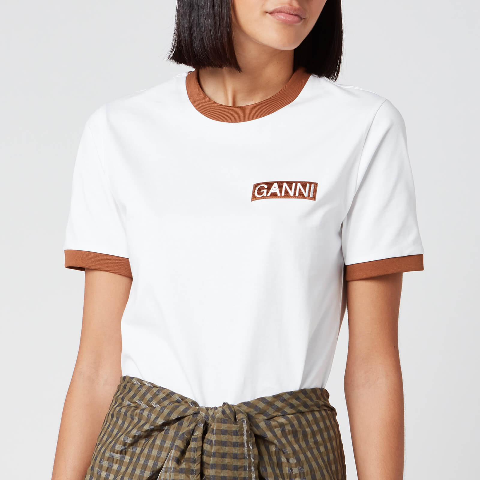 ★送料・関税込【GANNI】BASIC COTTON DB T-SHIRT Ganni Women's Basic Cotton Logo T-Shirt - Bright White - XS