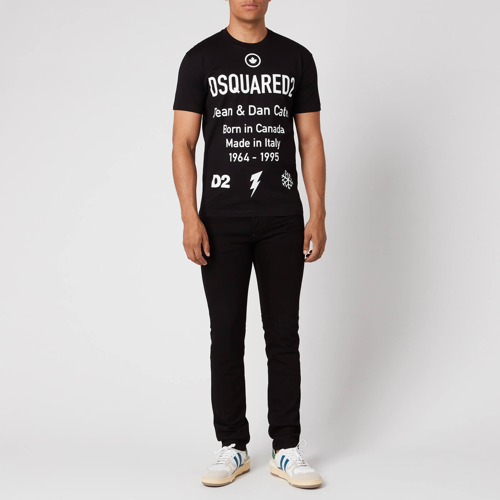 【D SQUARED2】Cool Fit Chest Pocket T-Shirt S74GD1449D20020900G1.jpg?sw=