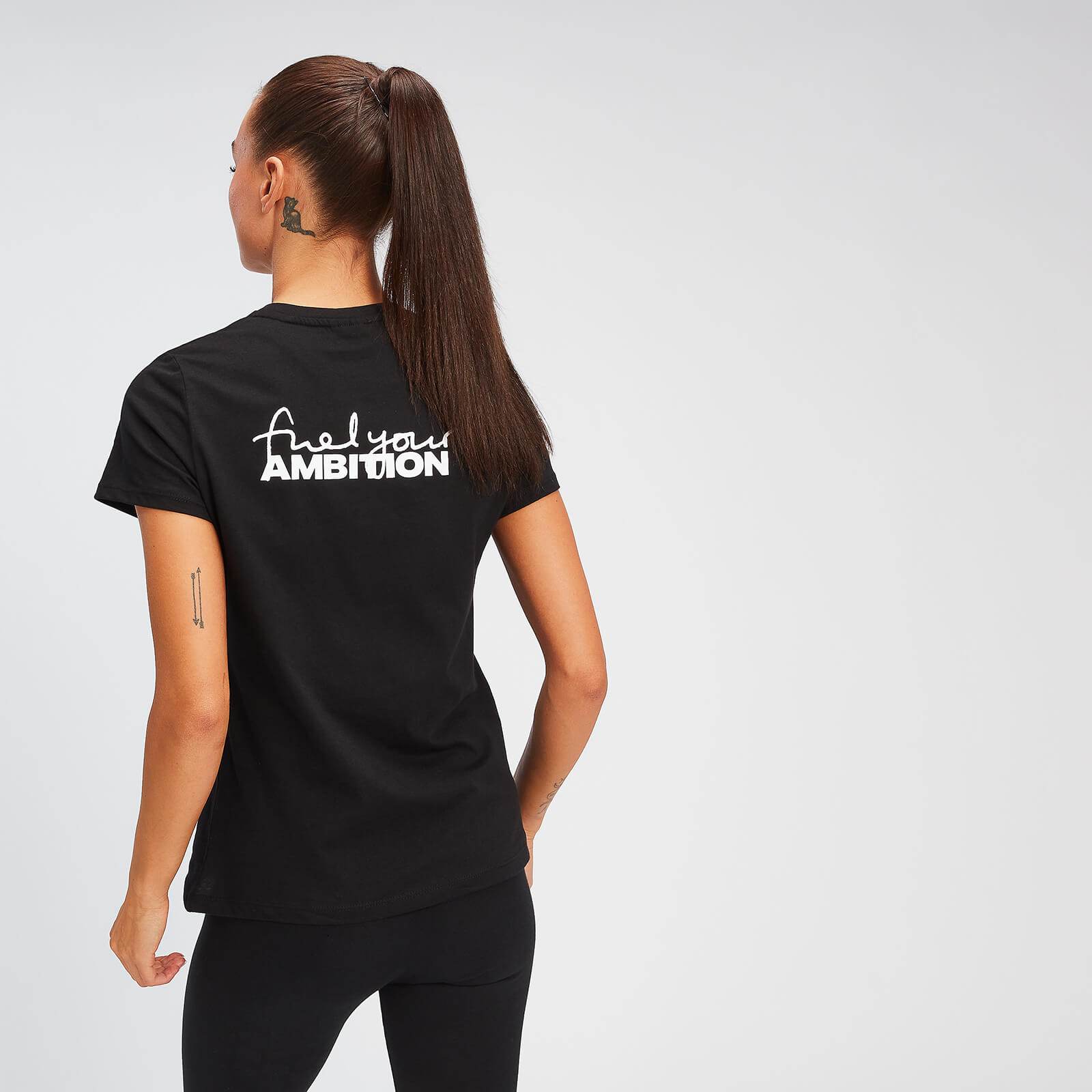 T-shirt Estampada Fuel Your Ambition para Senhora da MP - Preto