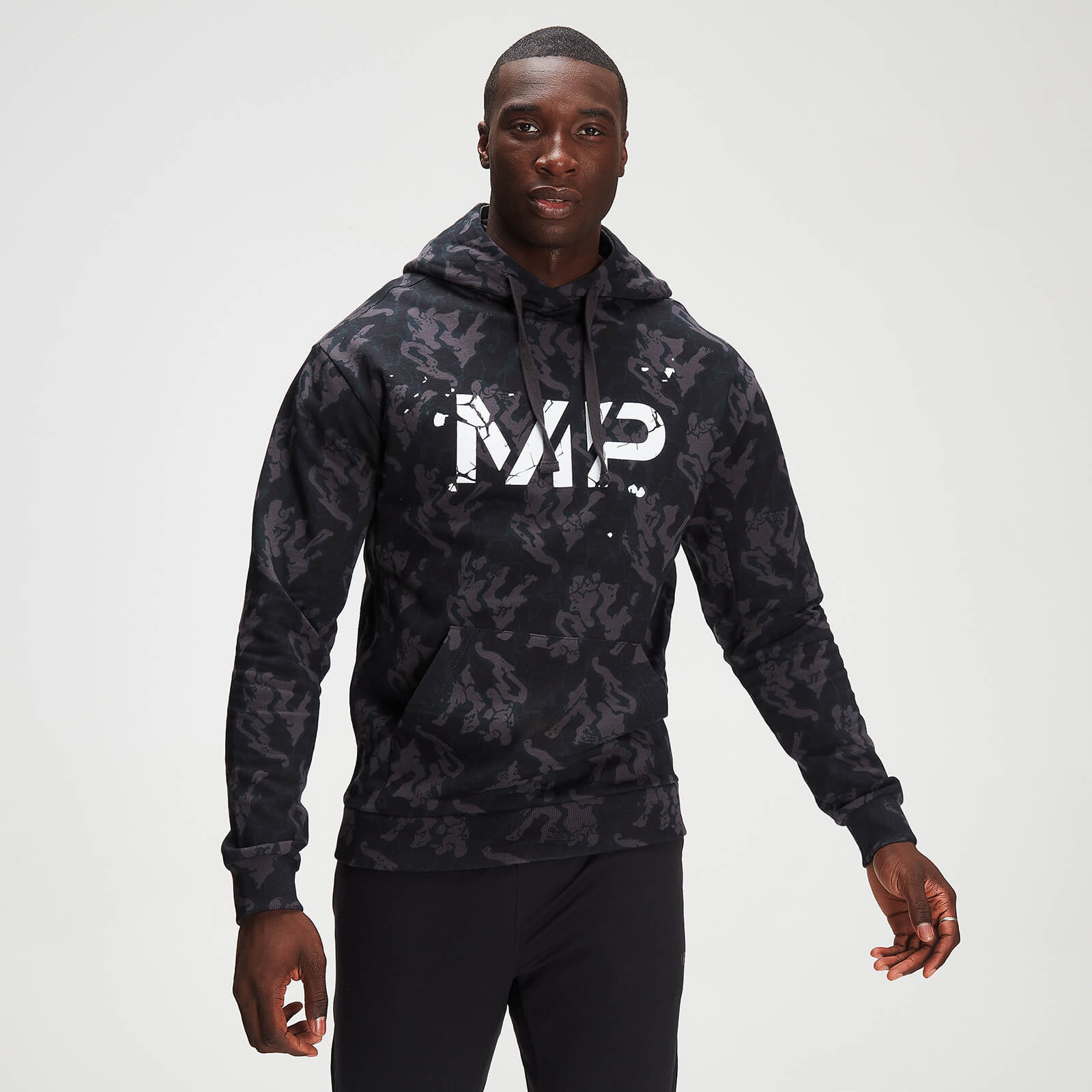 Sweat à capuche à imprimé camouflage MP Adapt pour hommes – Imprimé camouflage noir