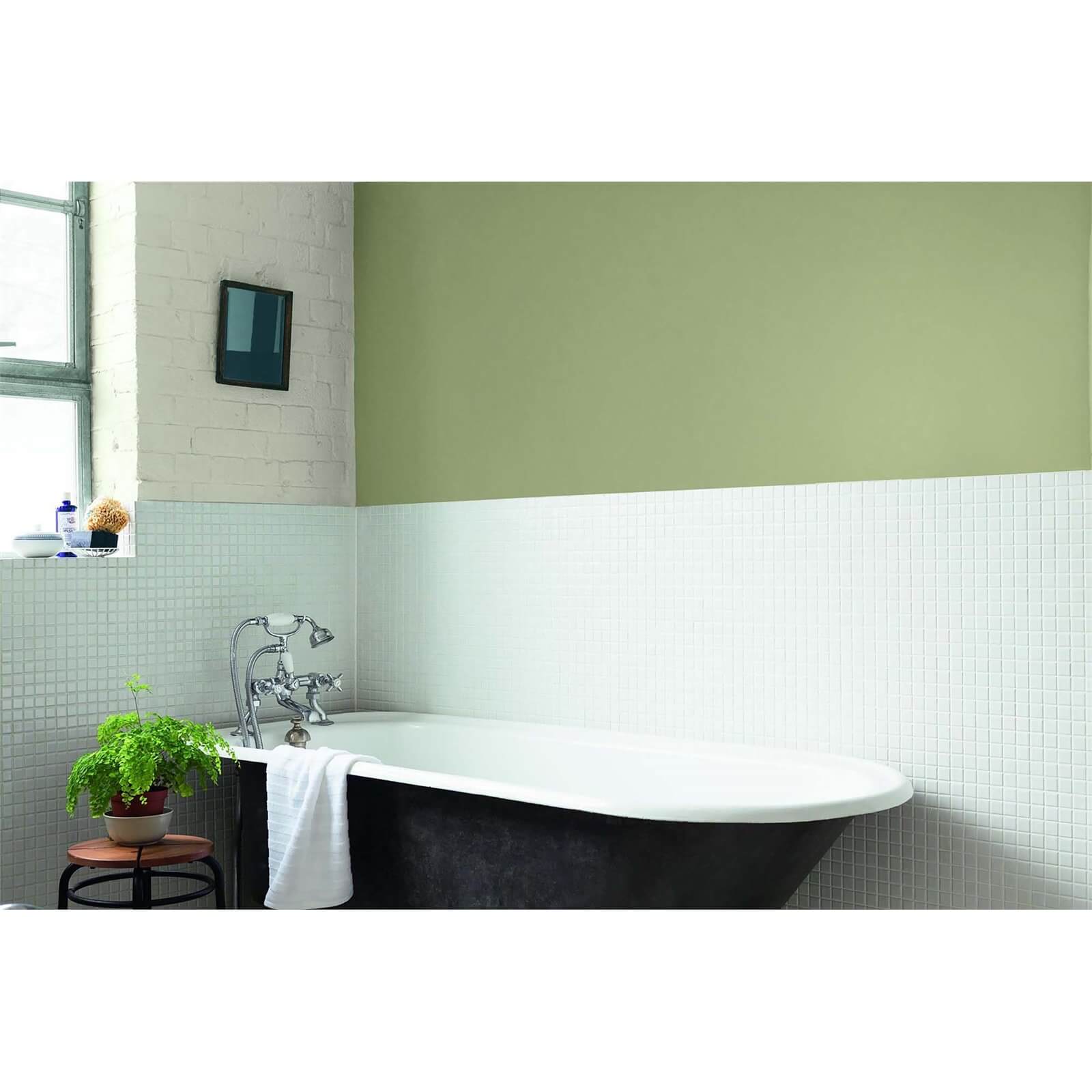 Dulux Matt Emulsion Paint Overtly Olive 2.5L Homebase