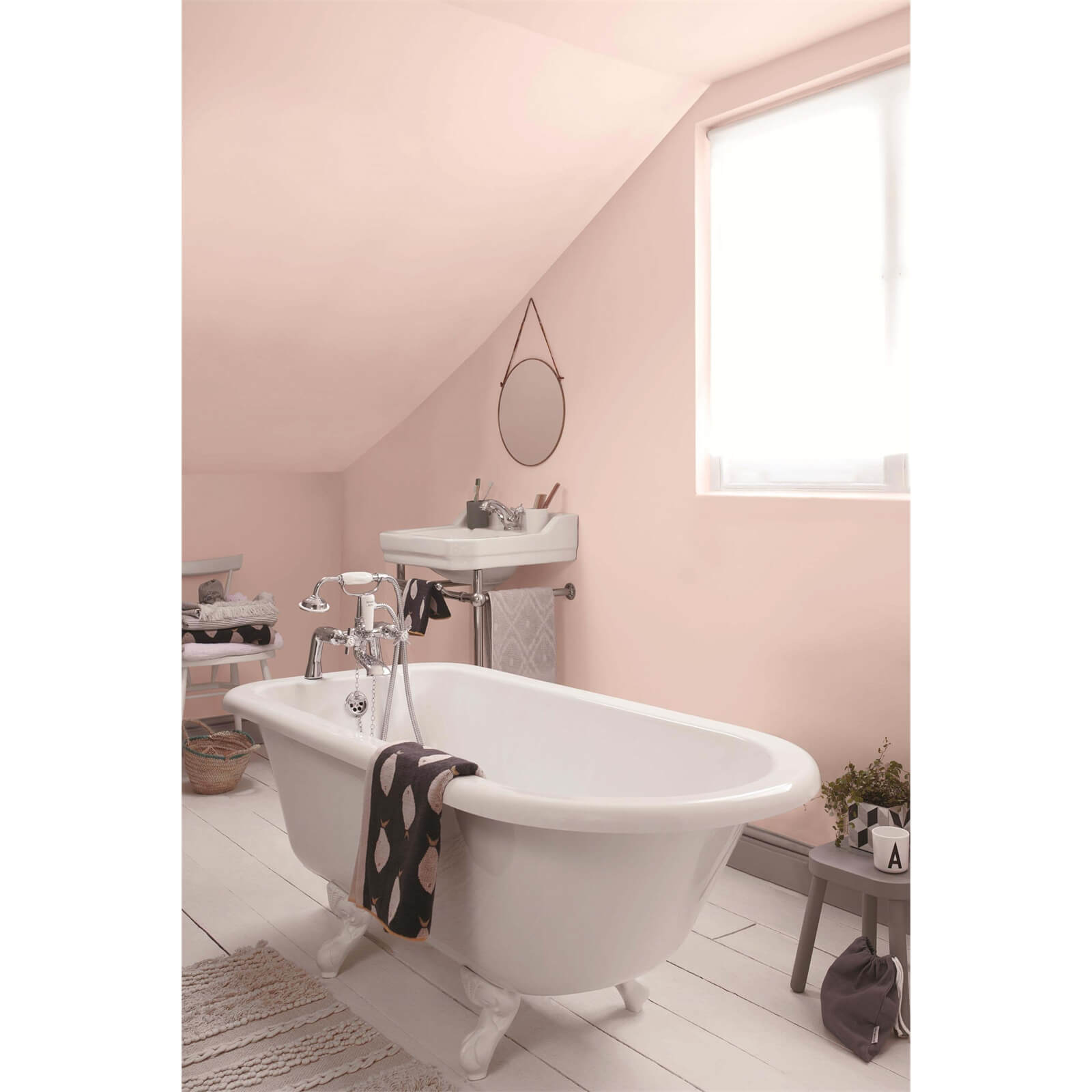 Dulux Easycare Bathroom Blush Pink Tester Paint - 30ml