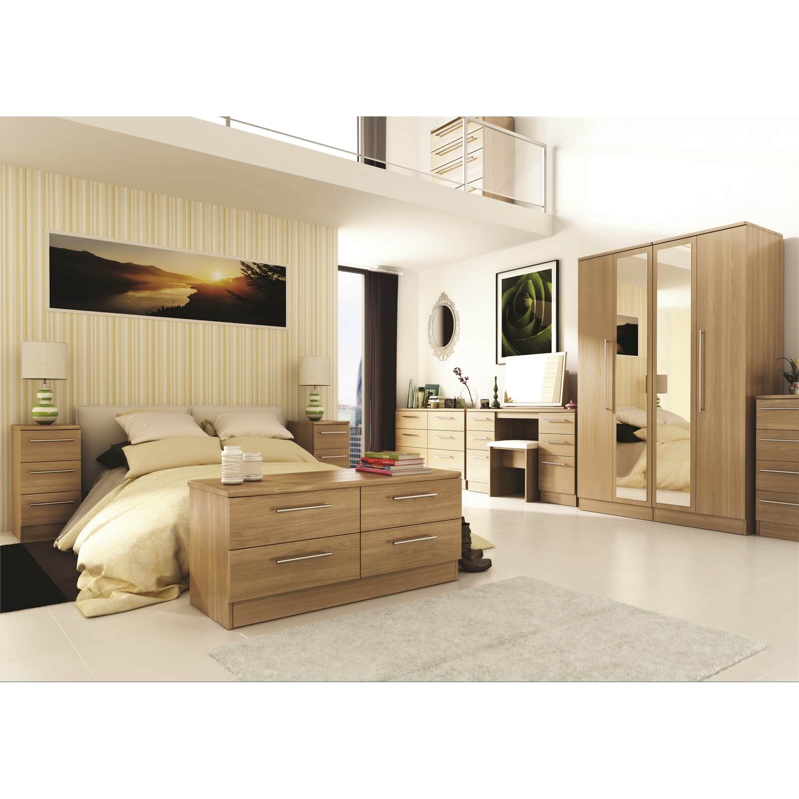 Siena Modern Oak 3 Drawer Bedside Cabinet - Rechargeable