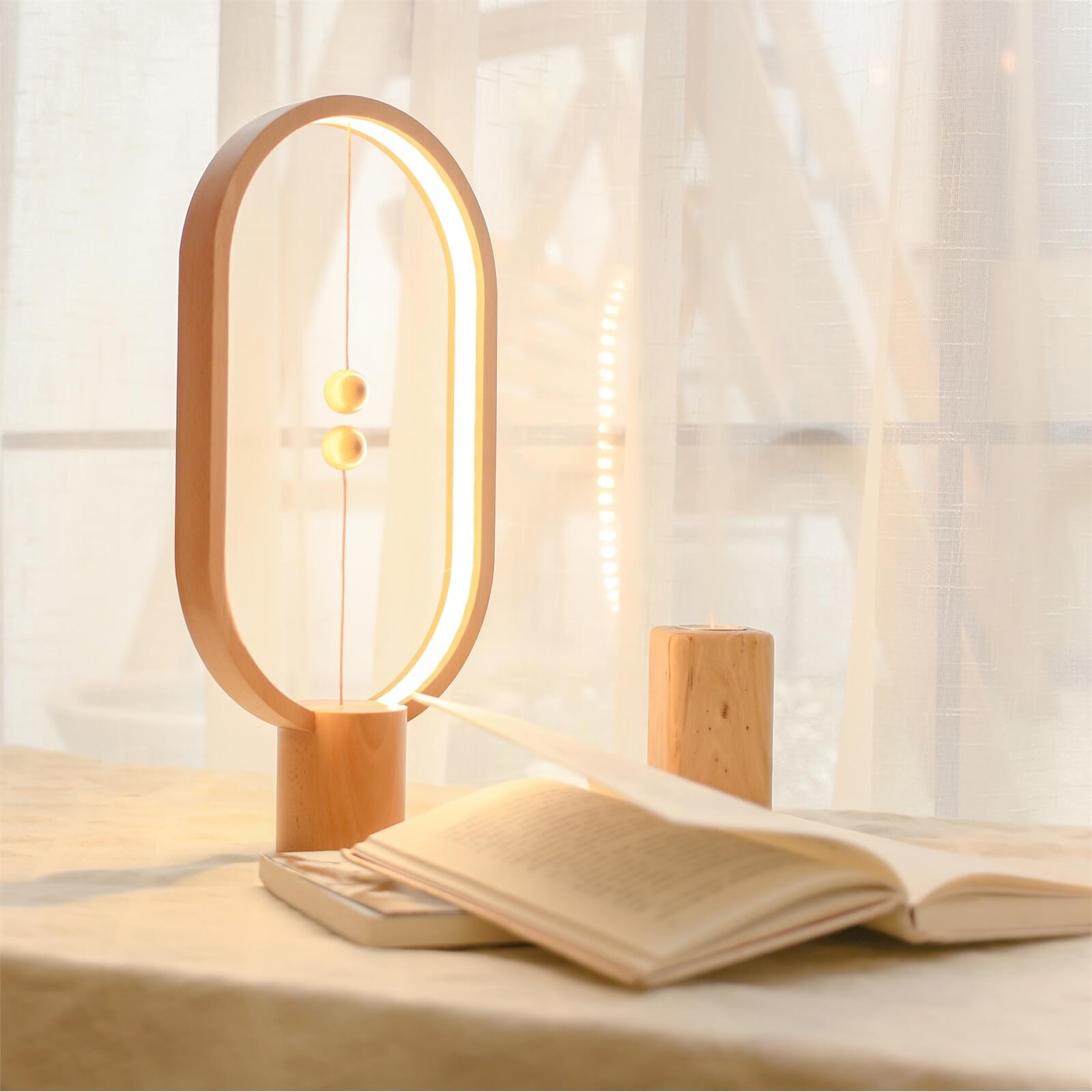 Heng Eclipse USB Desk Lamp - Light Wood