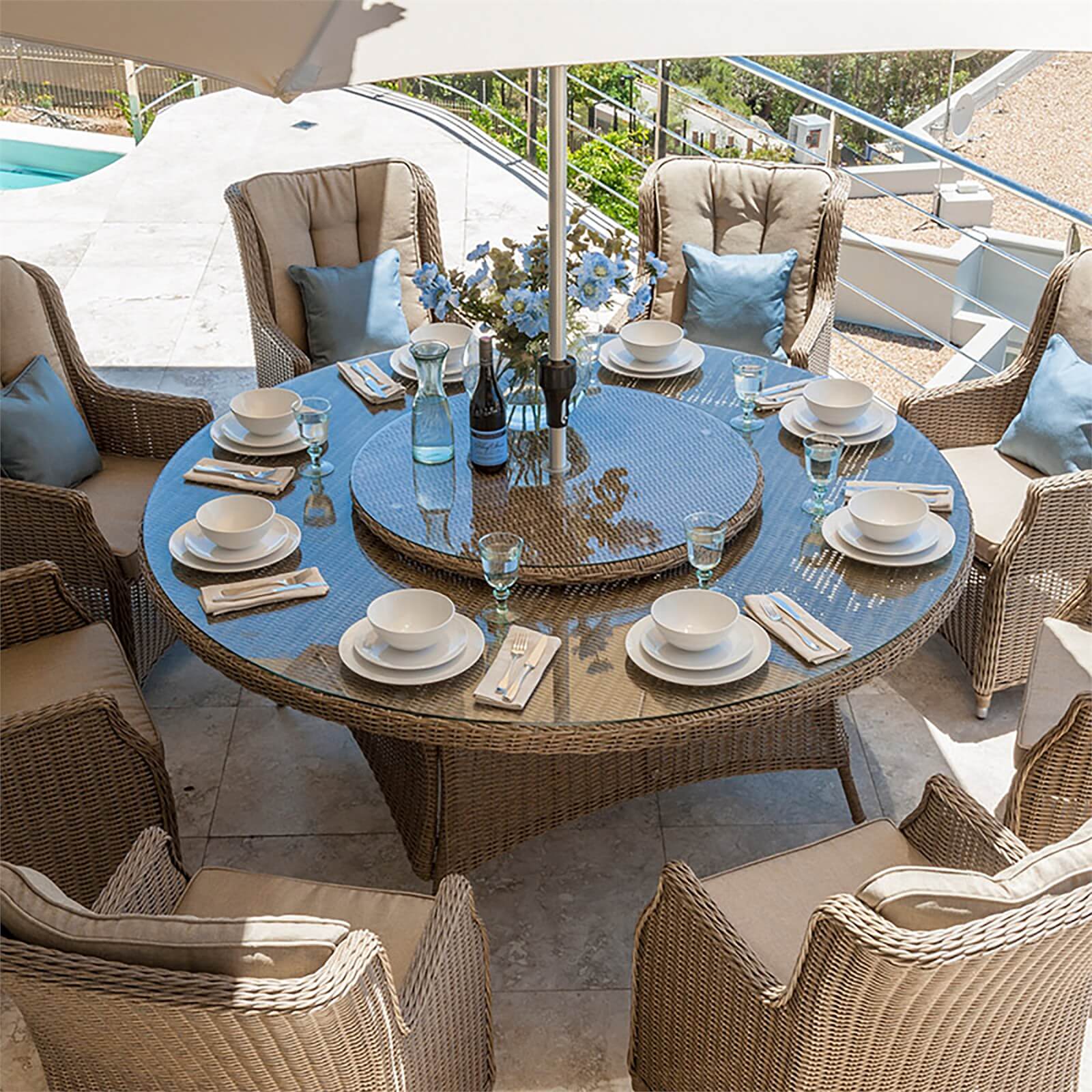 Nova Layla 8 Seater Rattan Round Dining Set in Willow