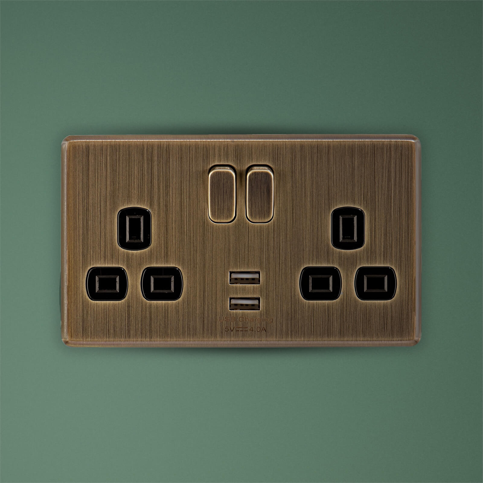 Arlec Fusion 13A 2 Gang Antique Brass Double switched socket with 2x4A USB