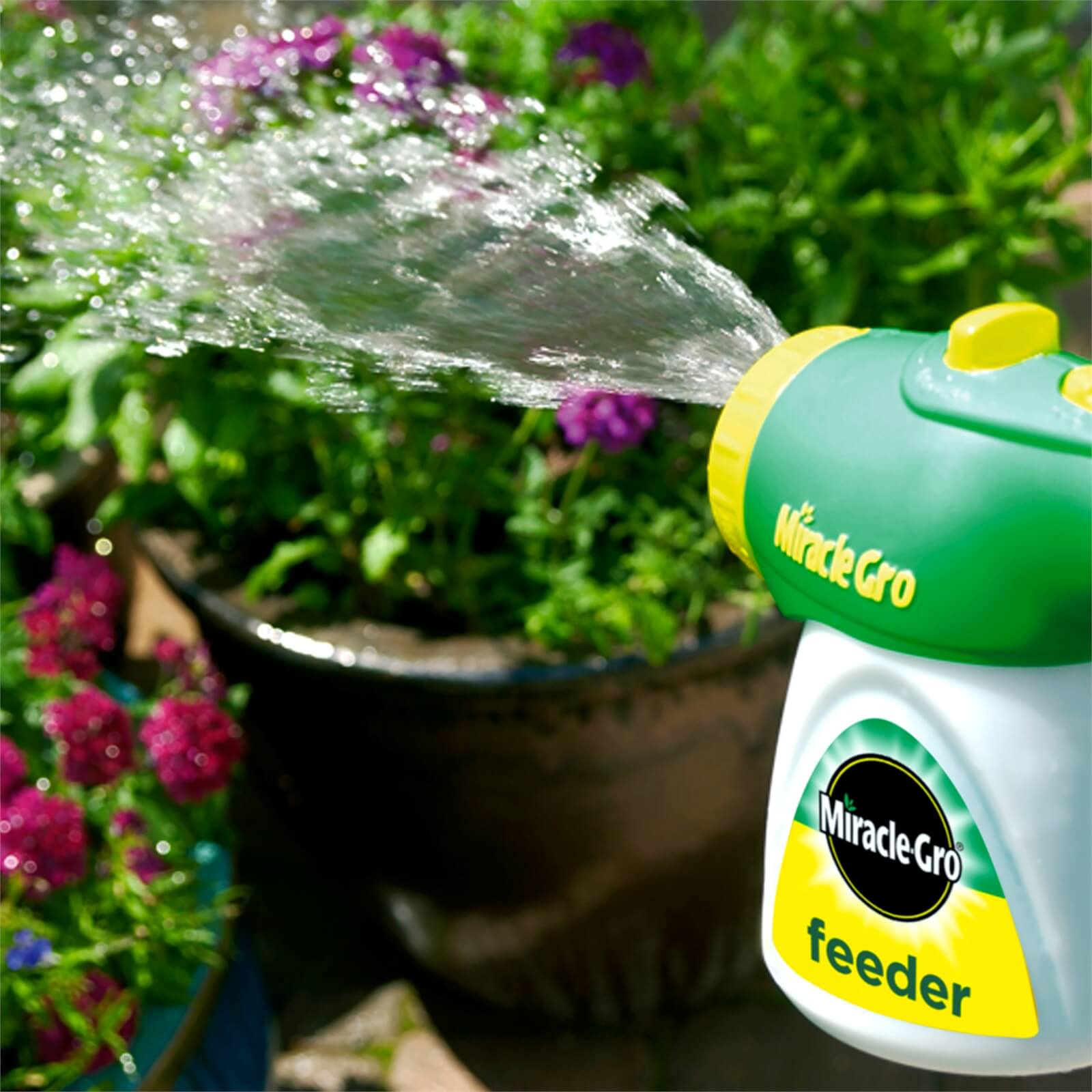 Miracle-Gro Soluble Feeder