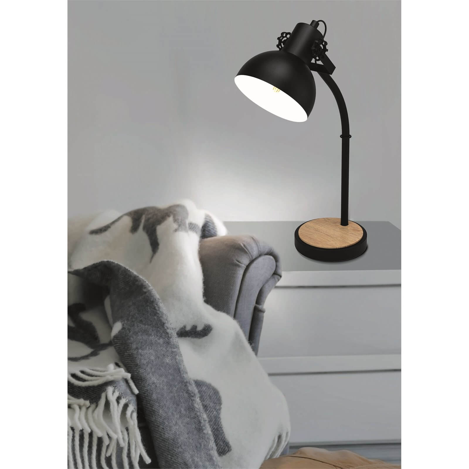 EGLO Lubenham Stylish Black and Wood Table Lamp