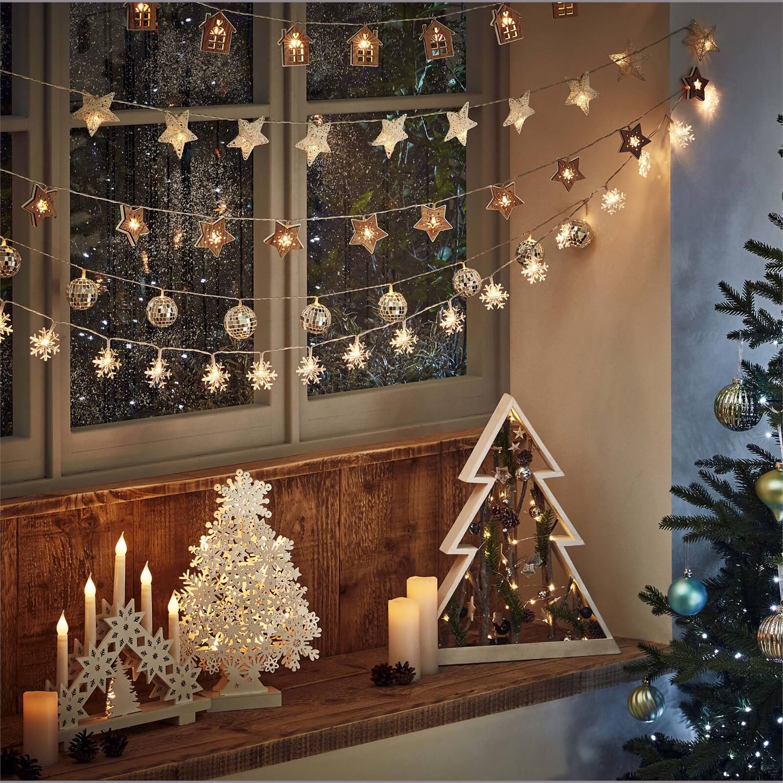 10 Wooden Star Christmas String Lights (Battery Operated)