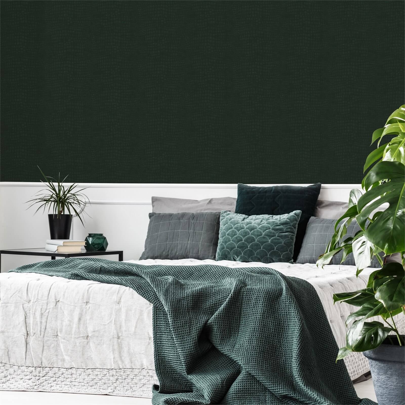 Superfresco Easy Crocodile Green Wallpaper