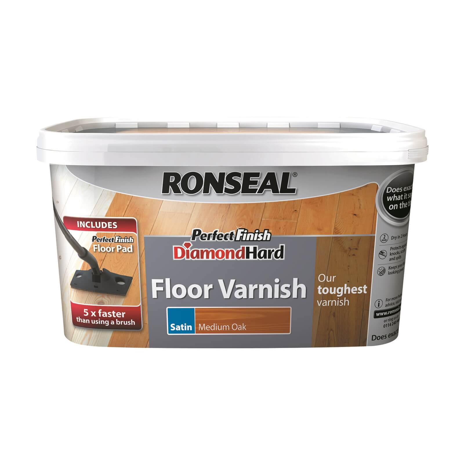 Ronseal Perfect Finish Diamond Hard Floor Varnish Medium Oak - 2.5L