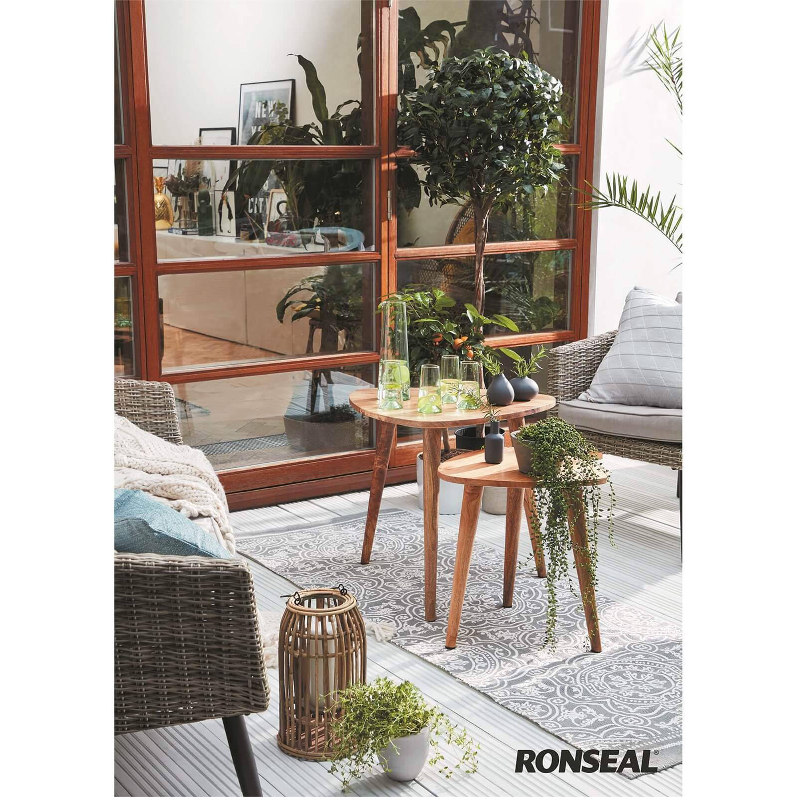 Ronseal Hardwood Garden Furniture Oil Natural - 1L