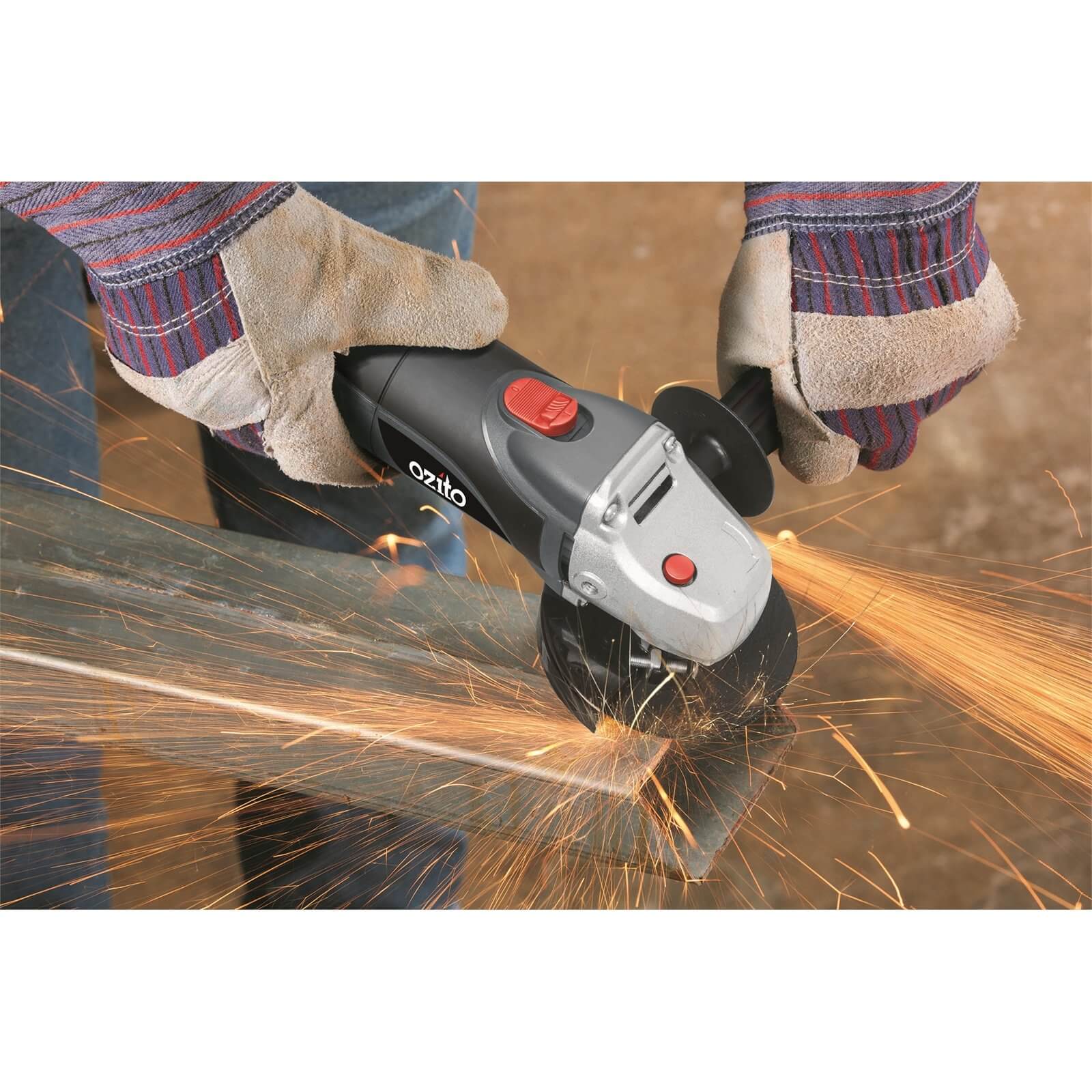 Ozito by Einhell 850W 115mm Angle Grinder