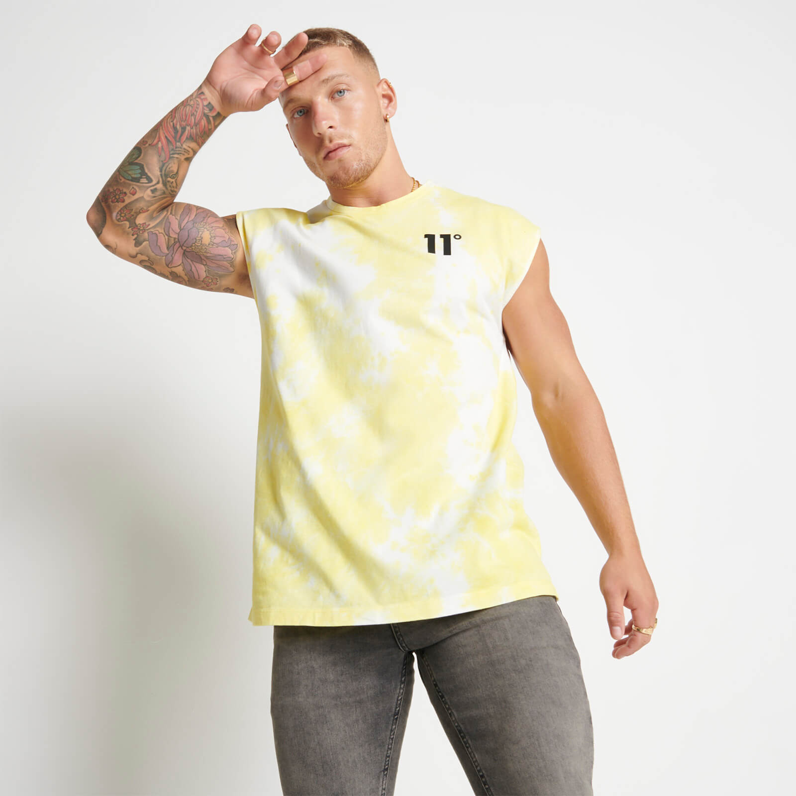 Camiseta tie deals dye amarilla