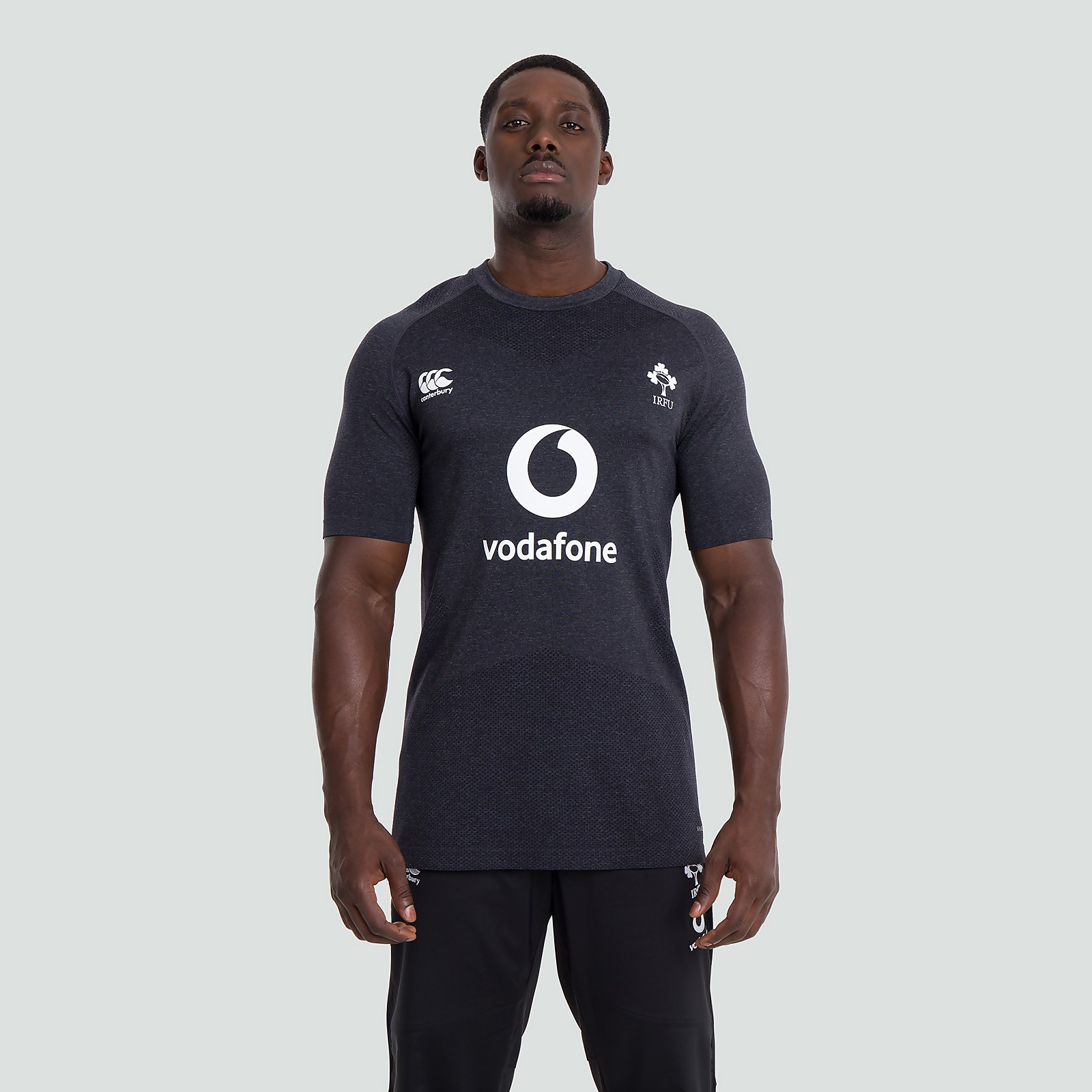 MENS IRELAND SEAMLESS TRAINING TEE BLACK Canterbury