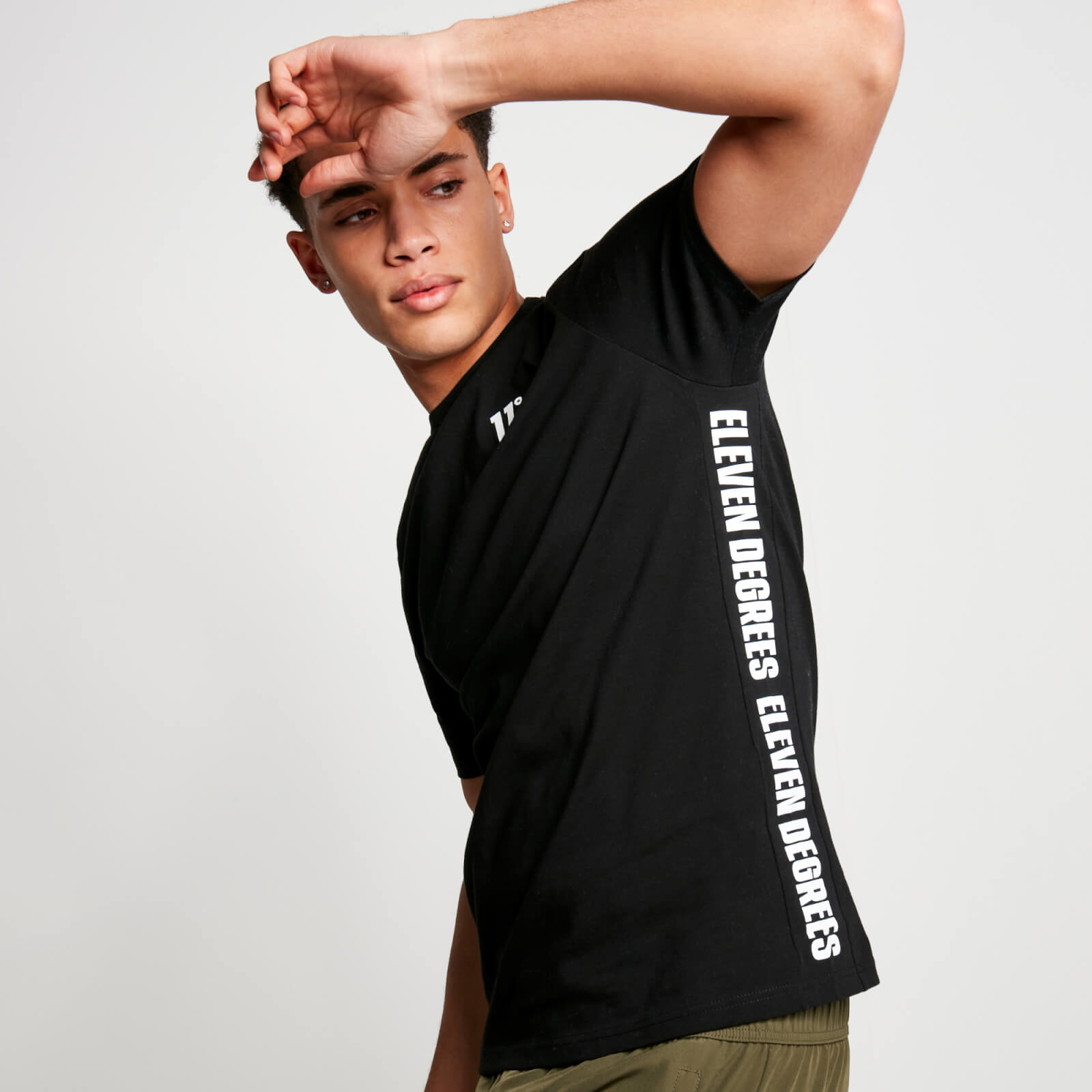 Camiseta 11 degrees negra deals