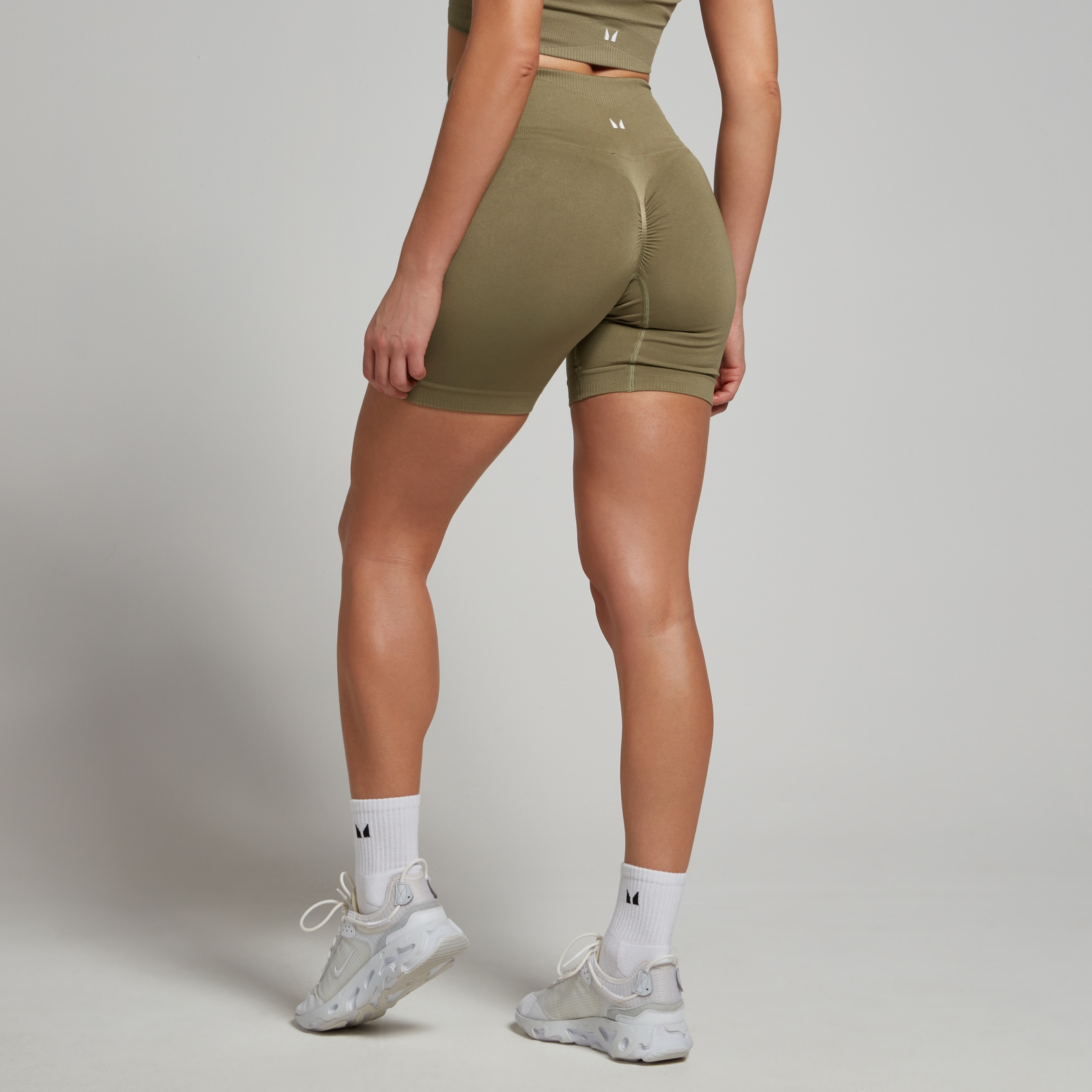 MP Women's Tempo Seamless Scrunch Shorts - Light Olive