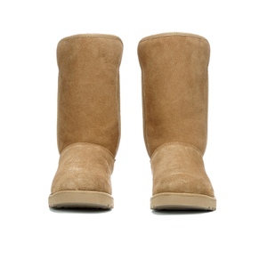 UGG Women s Michelle Slim Short Sheepskin Boots Chestnut