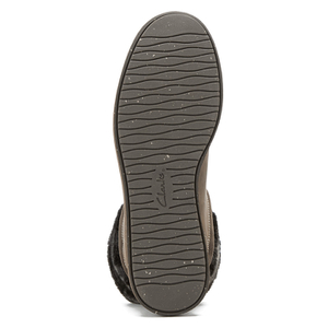 Clarks Women s Glick Clarmont Leather Hiking Boots Khaki Allsole
