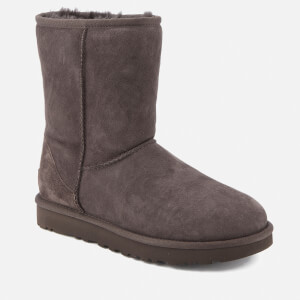 Short chocolate uggs shop
