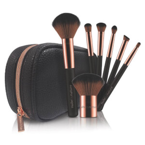 nude by nature Essential Collection Professional Brush Set