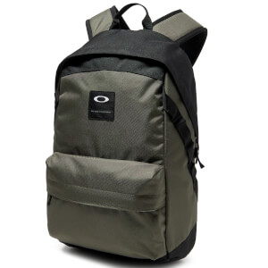 Oakley holbrook backpack new arrivals